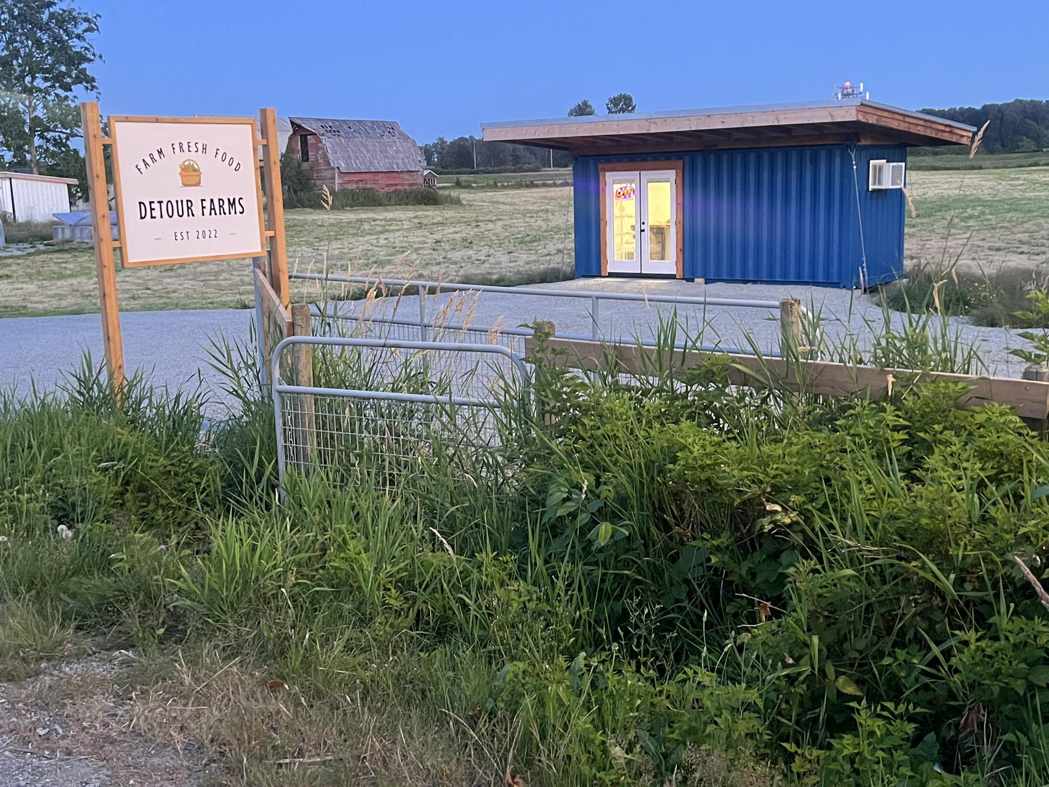 Local farm market's Facebook presence.