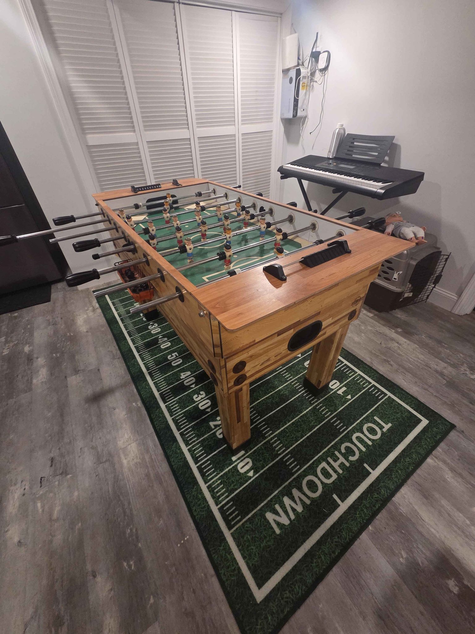 Foosball table and rug - Foosball Tables - Swansea, Massachusetts ...