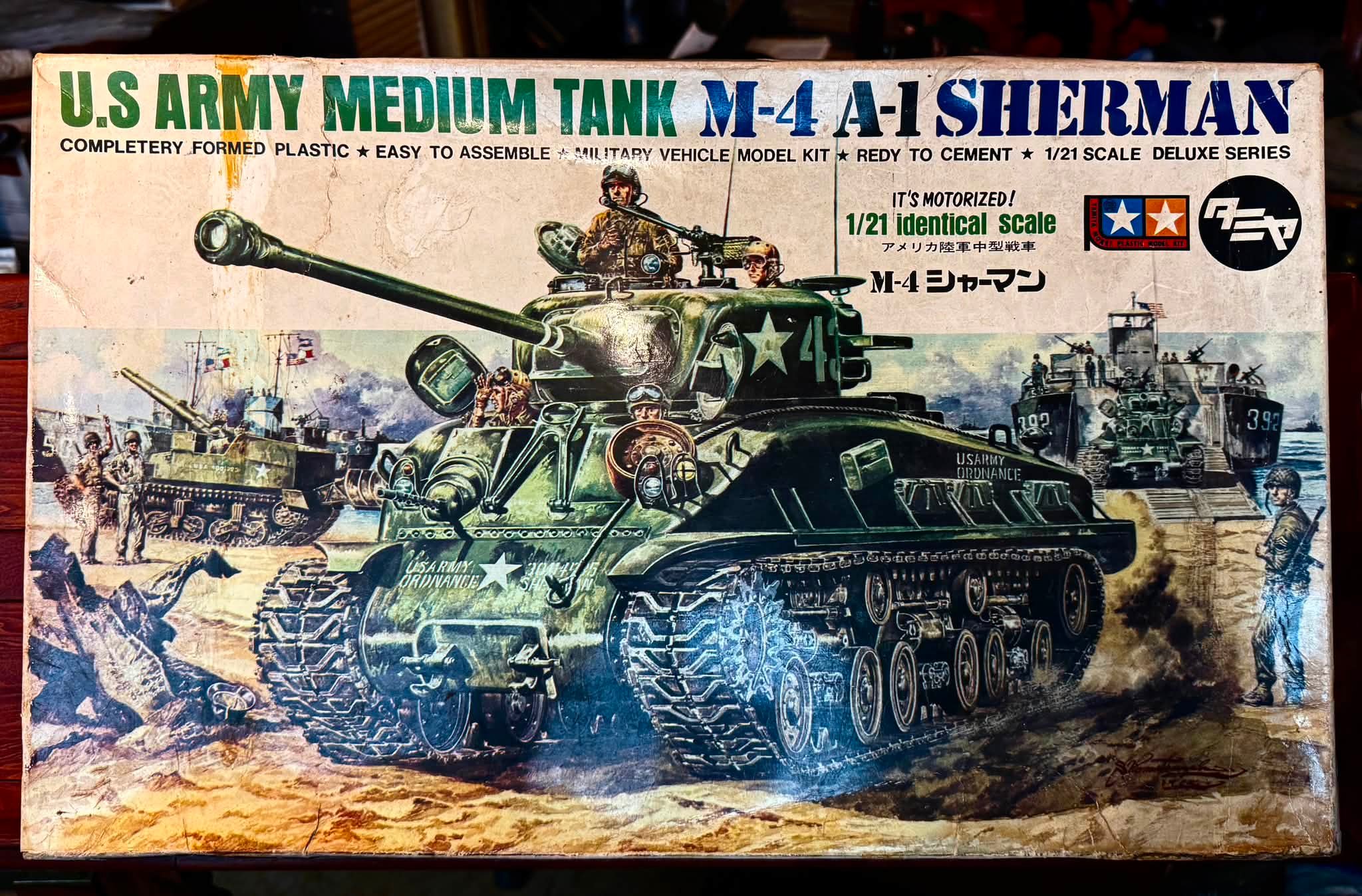 Vintage Taiyo MK4 Sherman tinplate tank from Japan