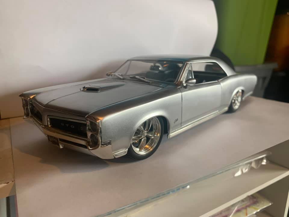 Hot Wheels 1966 Pontiac GTO (Boulevard #12) Real Riders 1/64 scale