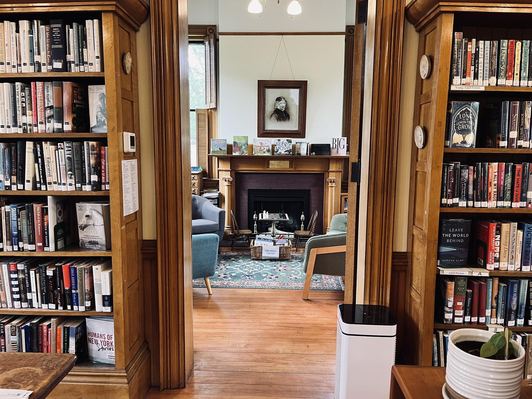 Mary L. Blood Memorial Library, Brownsville, West Windsor, Vermont ...