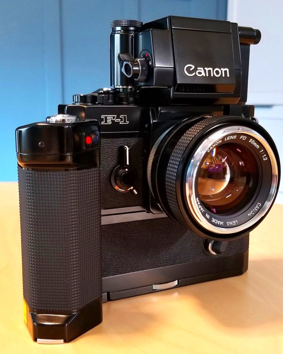 Canon F-1 camera set with accessories