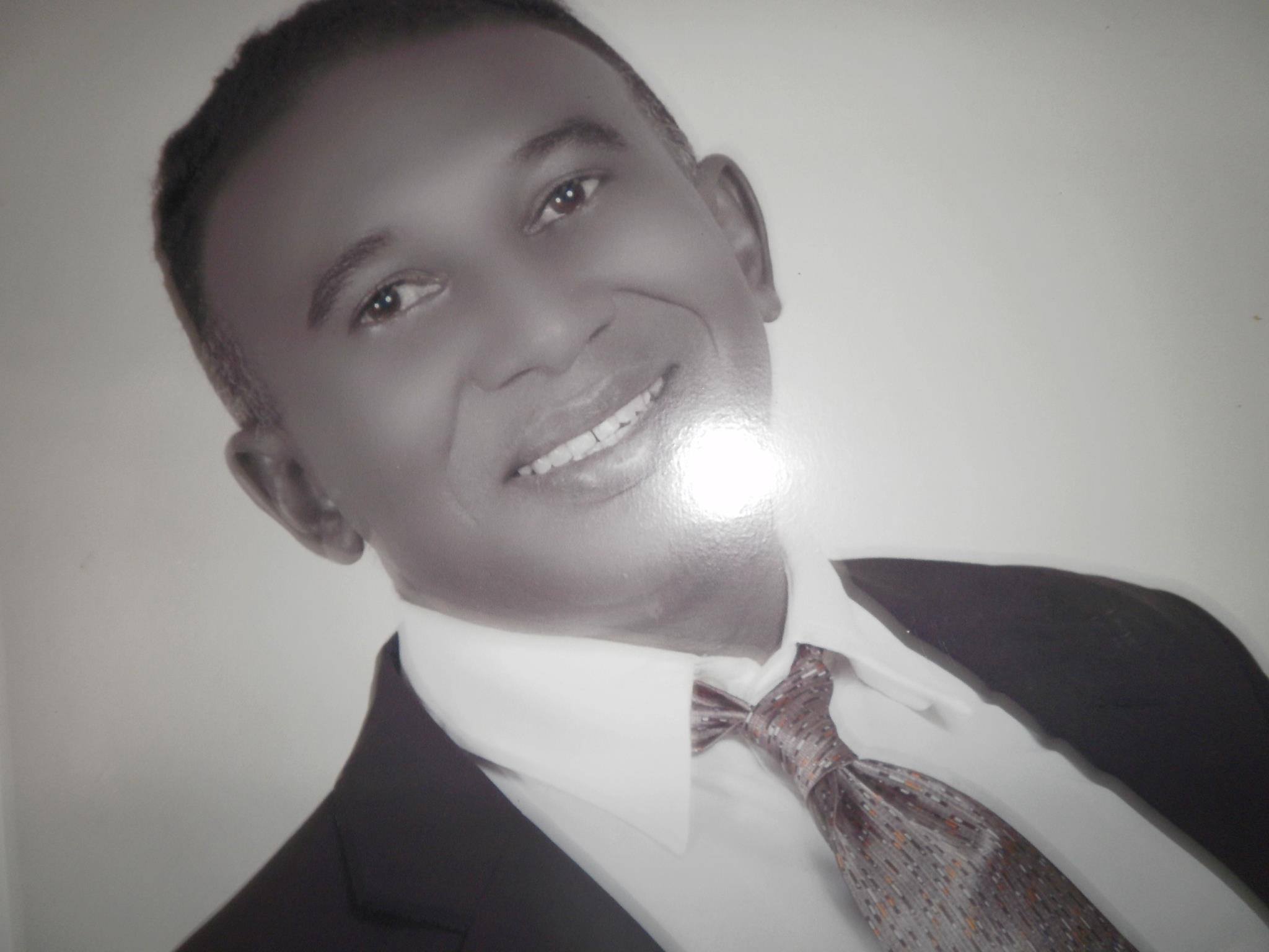 Alcides De Morais Shalom Alcides