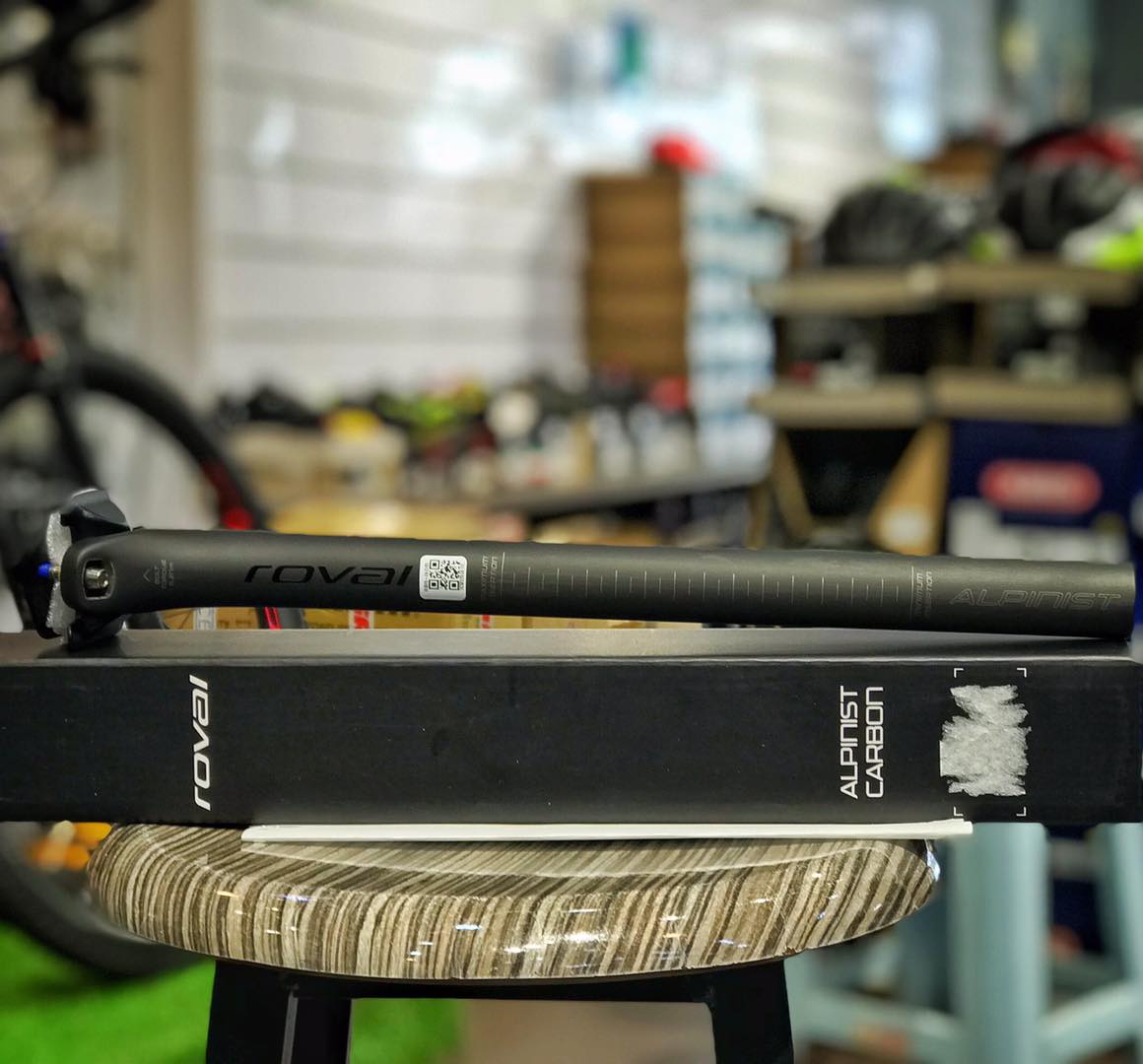 Roval Alpinist Carbon seat post Mass is the enemy of performance