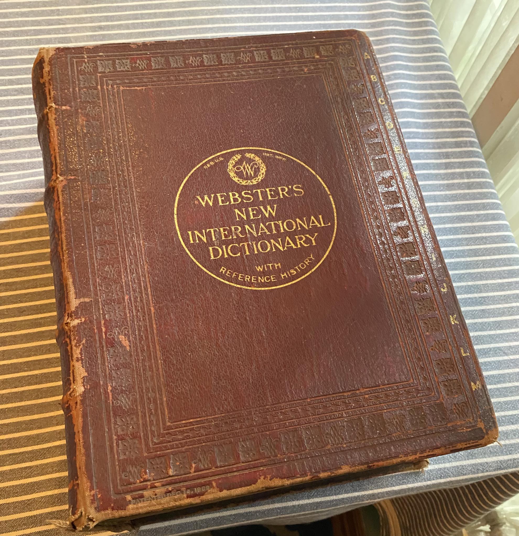 Should I throw away a 1959 Webster's dictionary?