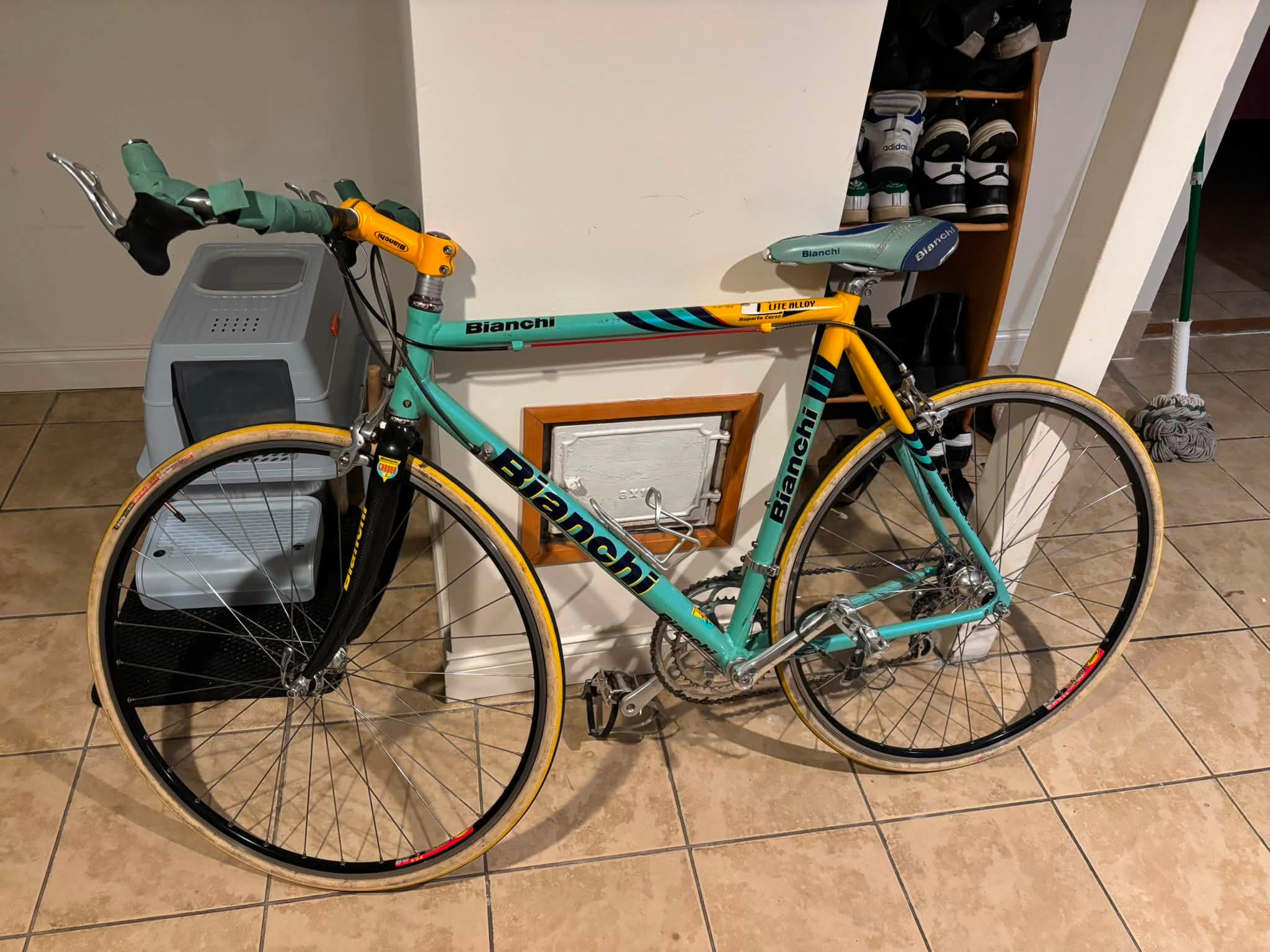 Bianchi SL Lite Alloy Reparto Corsa 2000 road bike for sale
