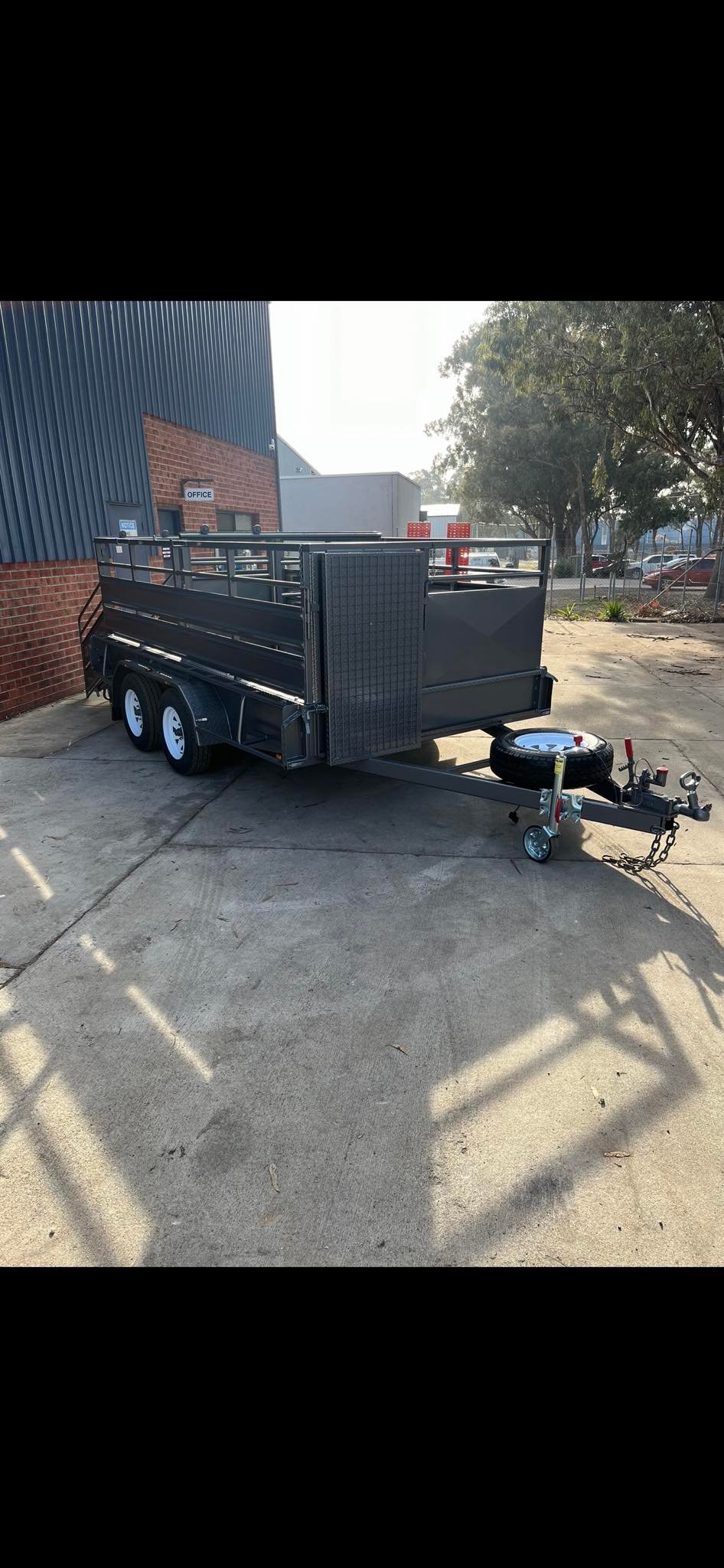 Major Trailers - 12’ x 6’ 2 t rated all checker box...