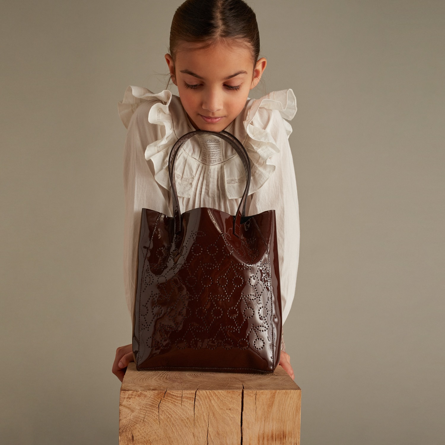 Bonpoint - Bonpoint FW21 | Our signature tote bag. This leather