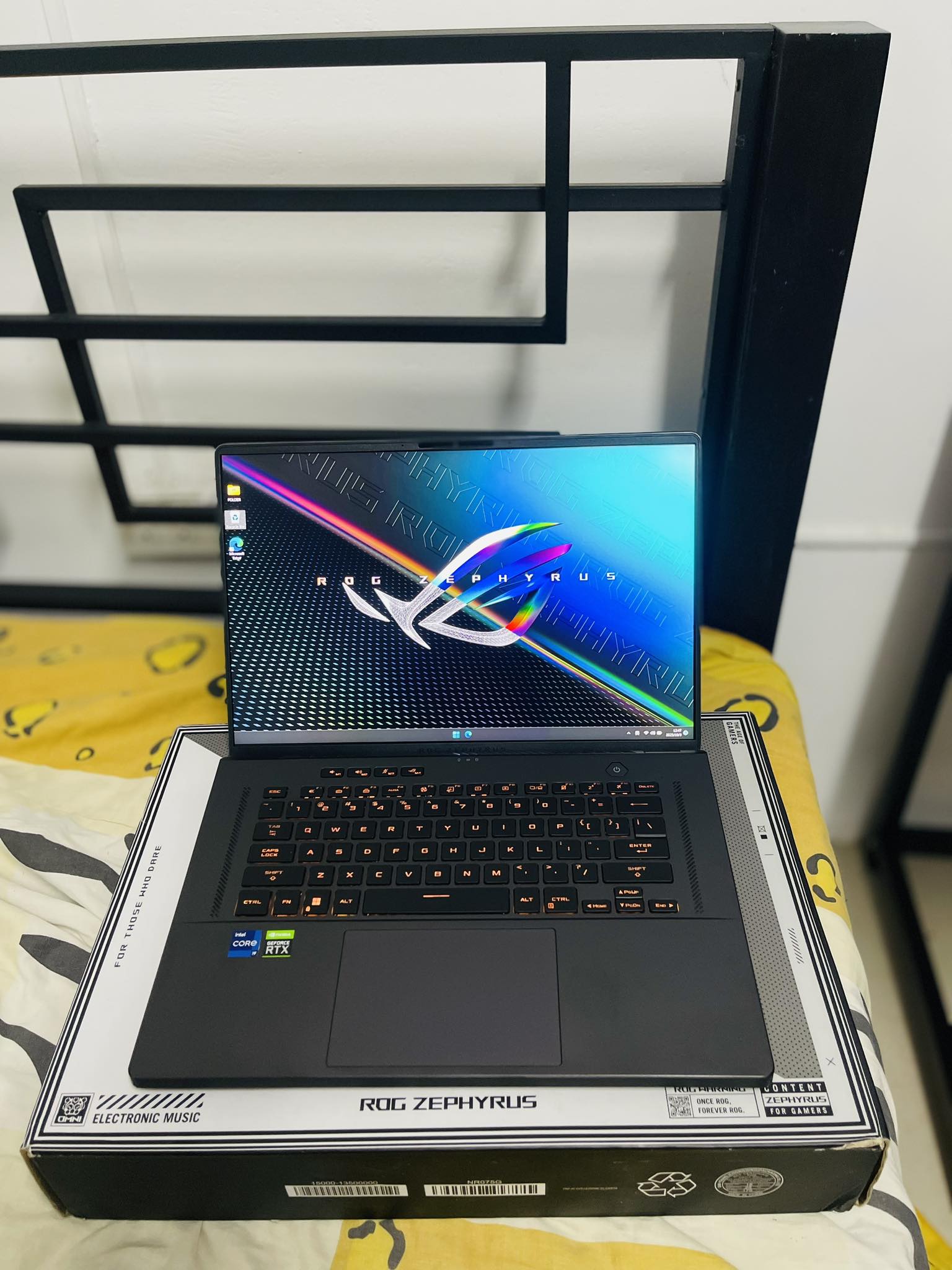 Asus ROG Zephyrus G16