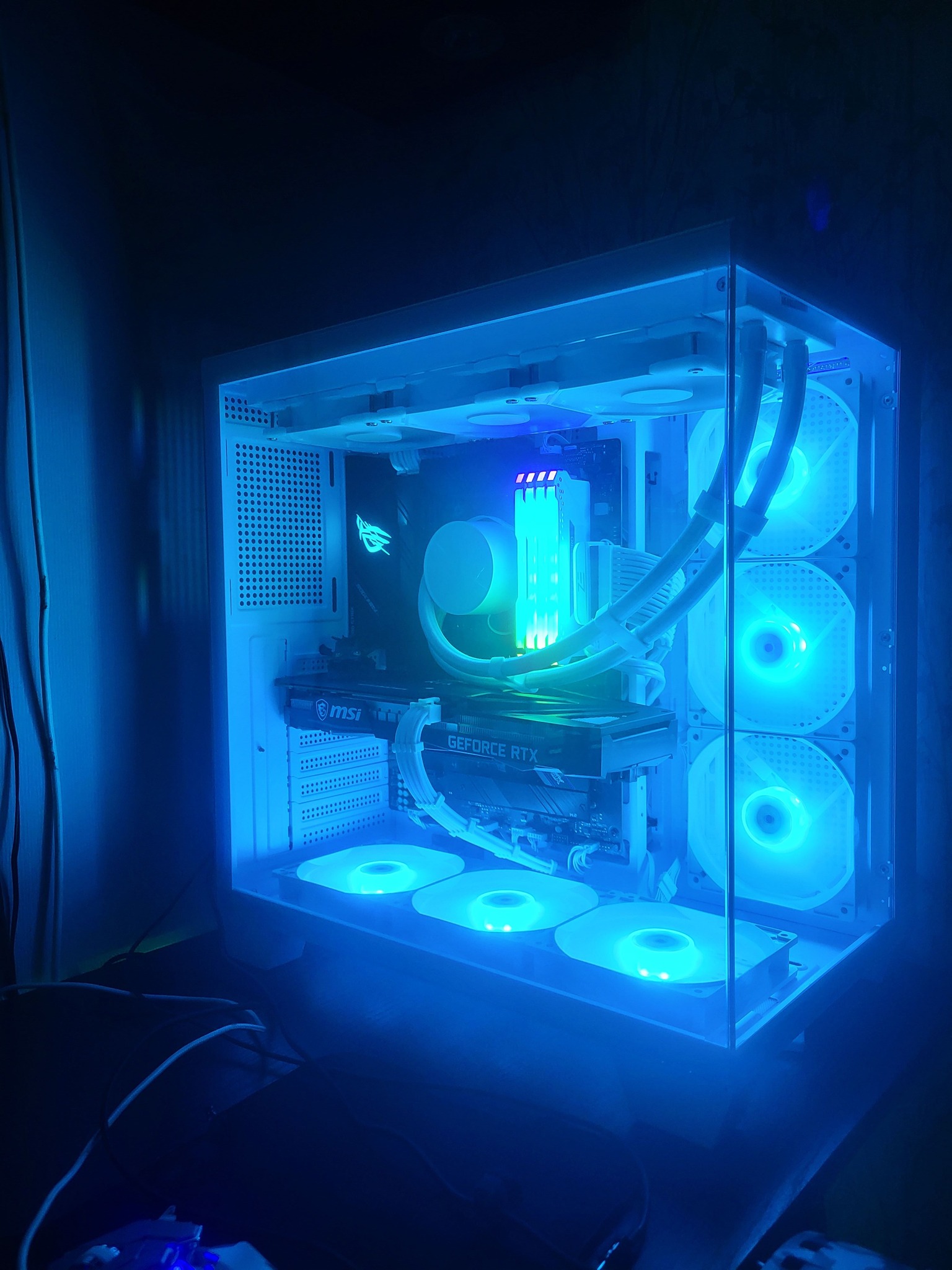 RTX 3060 and Ryzen 7 3700X gaming PC build