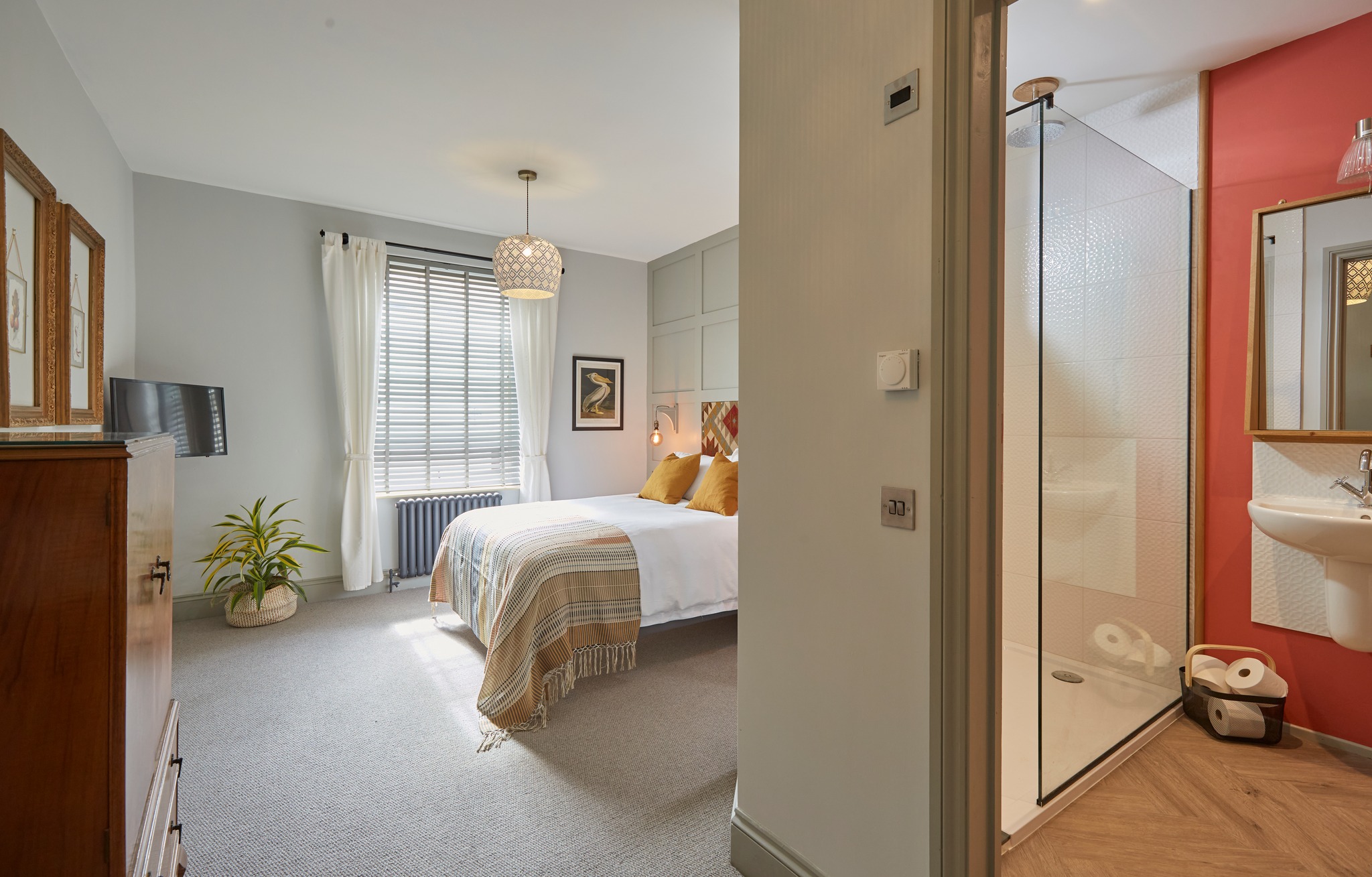 KinLudlow | Ludlow