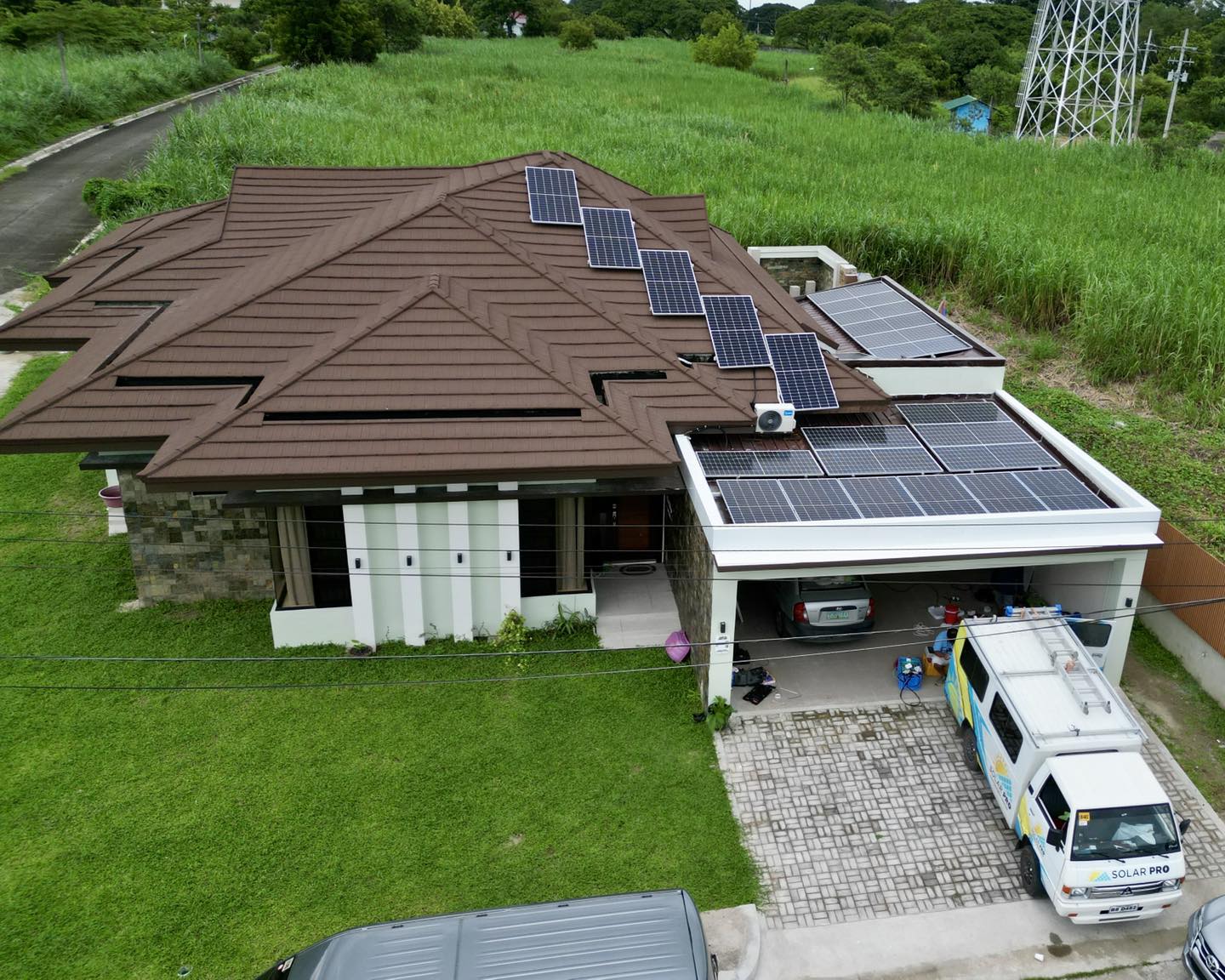 An on-grid solar system, also... - Solar Pro Energy Solutions | Facebook