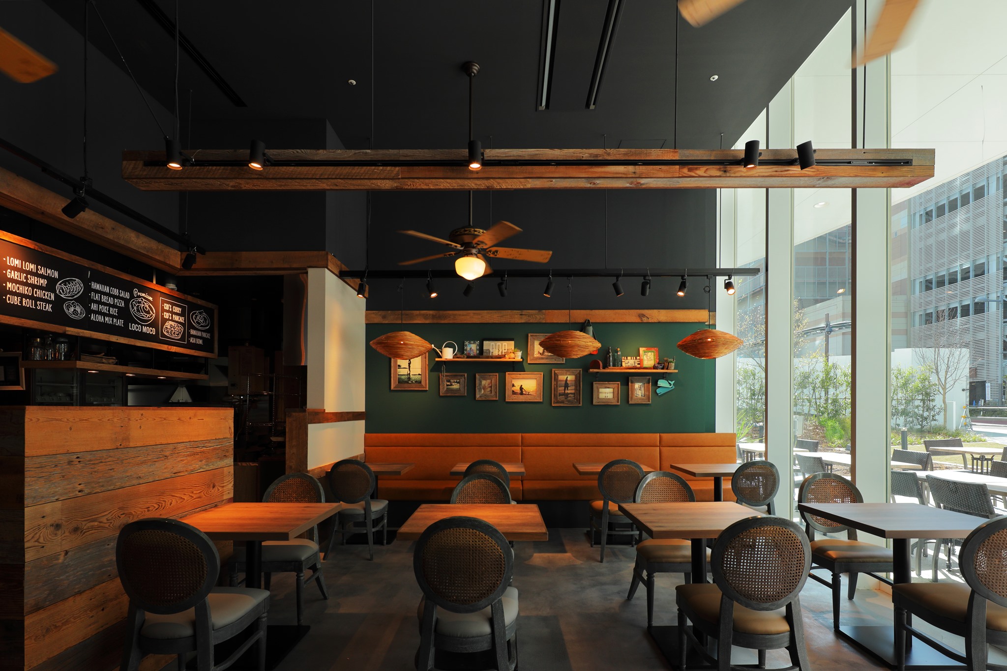 Aloha Table Yokohamabayquarter（旧・Aloha Table Ocean Breeze） added a new ...