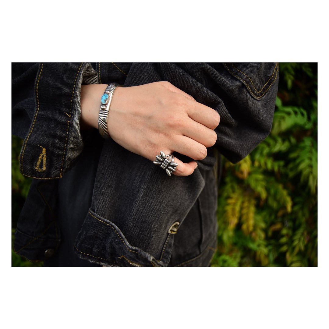 Tah'Bah Traders Indian Jewelry Leather Arts & Crafts