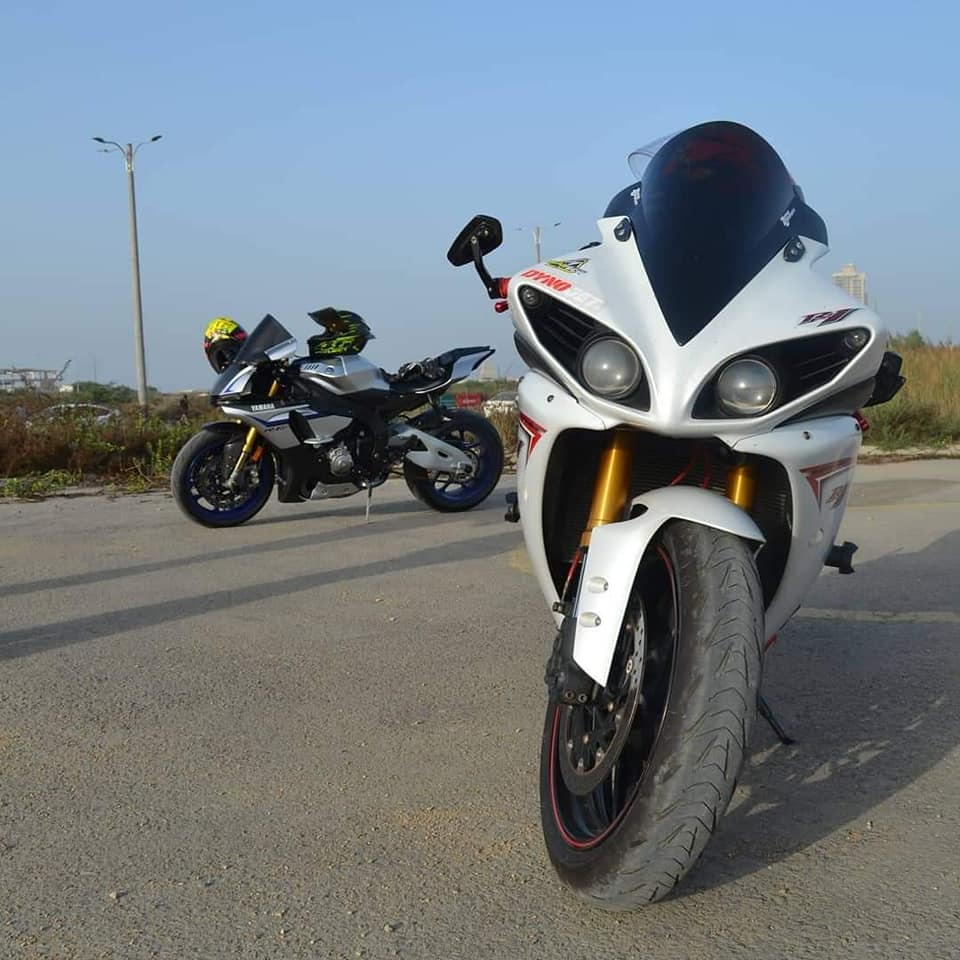 YAMAHA r1 and R1M From karachi - Superbikes In Pakistan