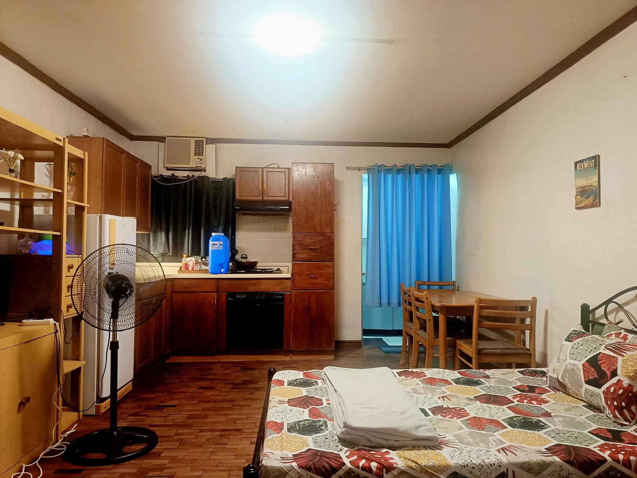 AVAILABLE TODAY... - Transient Room for Rent | Facebook