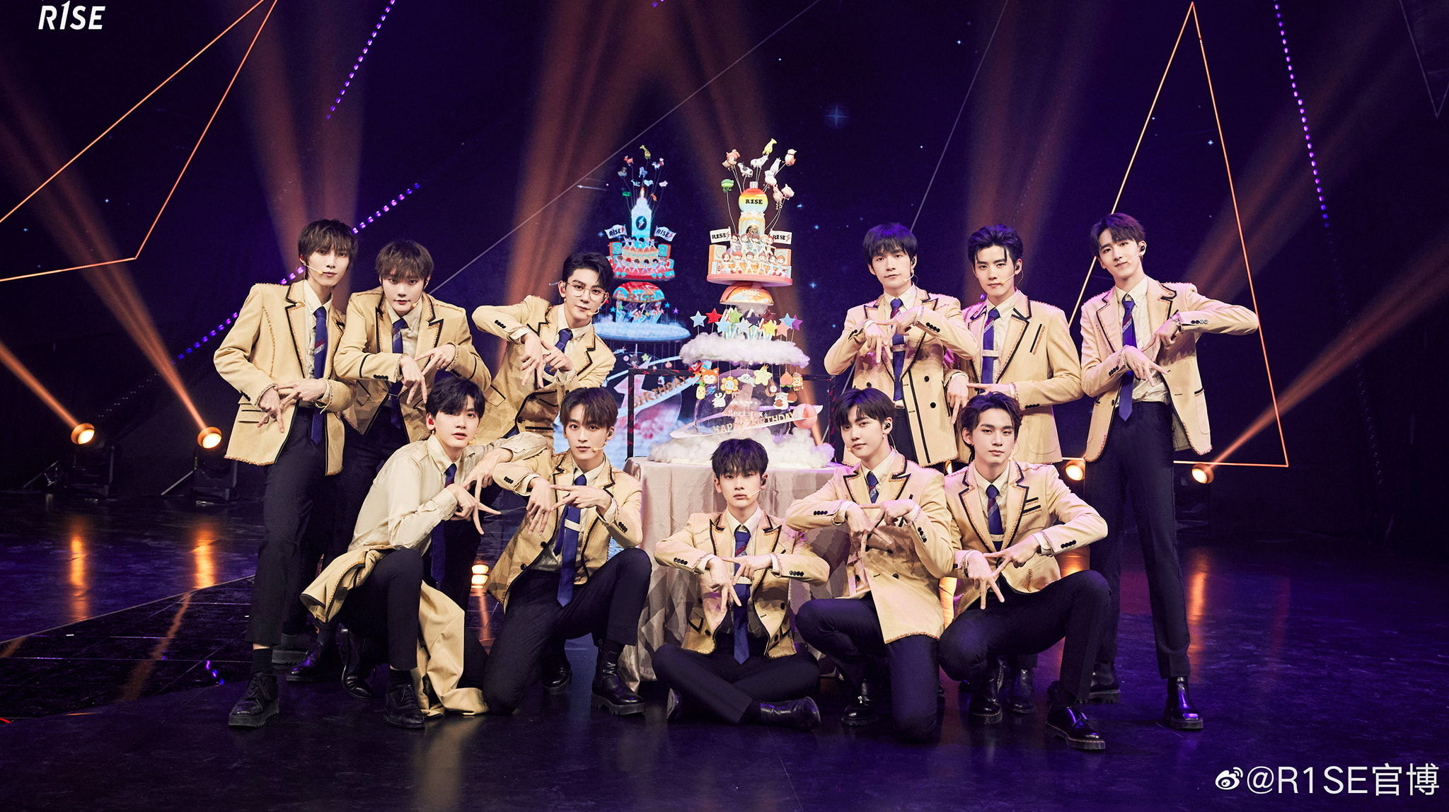 R1SE - Rising Eleven Boys Myanmar Fanpage
