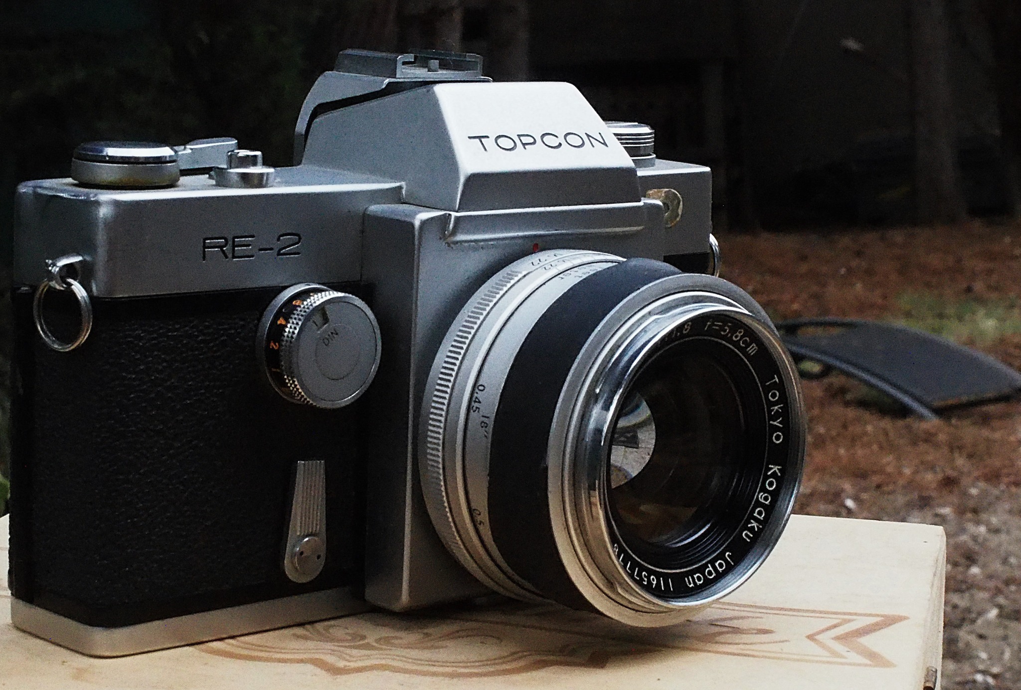 Tokyo Kogaku RE Auto-Topcor 100mm f2.8 lens review