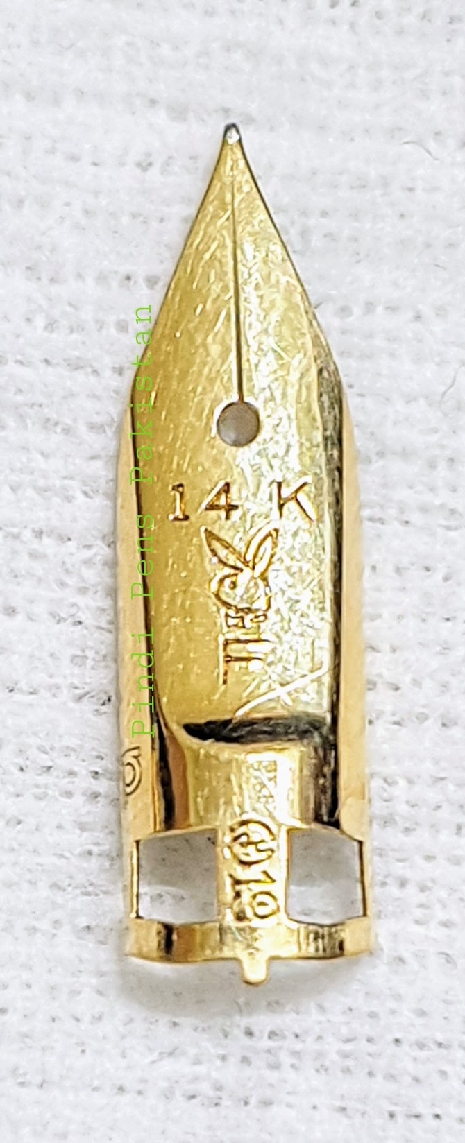 Platinum fountain pen in hammered sterling silver from Itoya Ginza