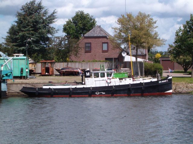 Sleepboot Veersegat added a new photo. - Sleepboot Veersegat
