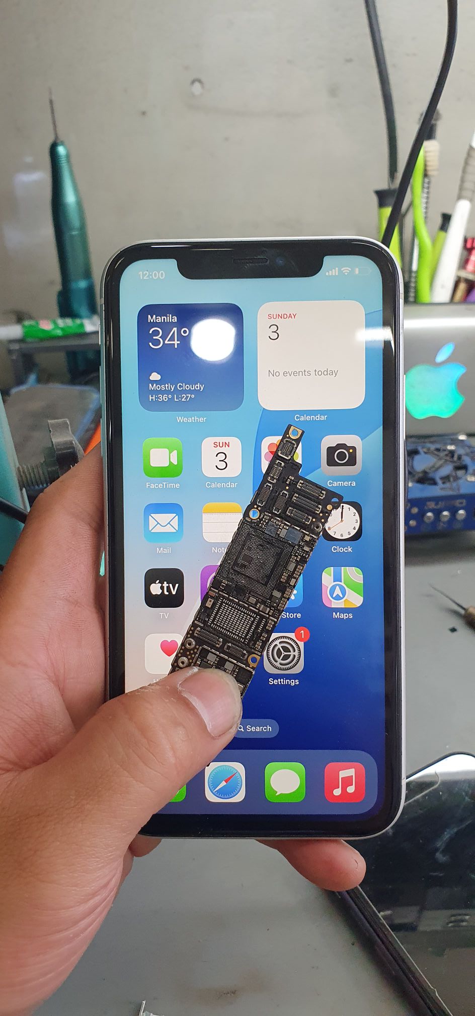 Iphone xr no power issue fixed