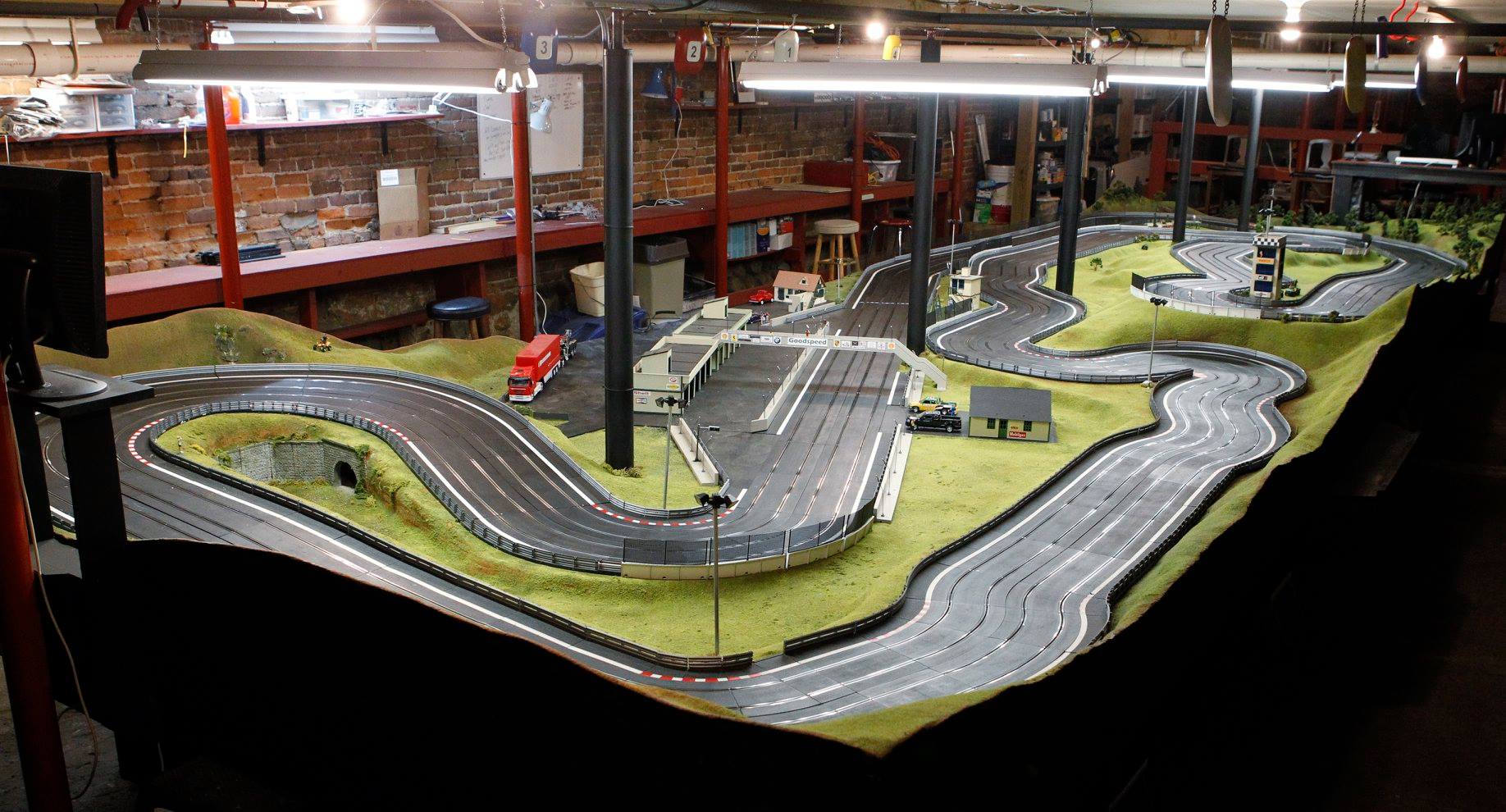The history of slot car racing in... - Model Car Racing | Facebook