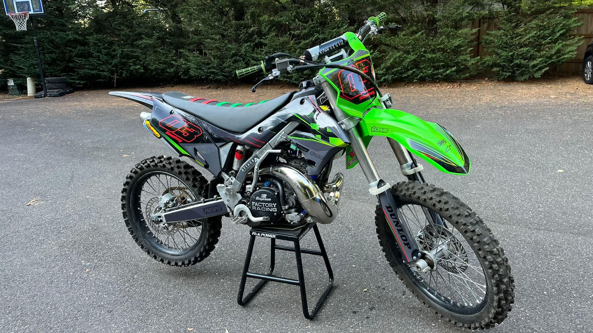 Does anyone have a 13234-1068 Water Pump Shaft for a kx80? i tried