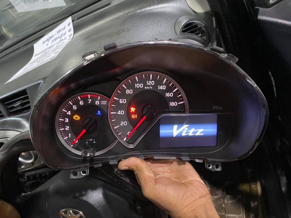 Riaz Auto Parts - TOYOTA VITZ RPM OPTICAL DASHBOARD METER... | Facebook