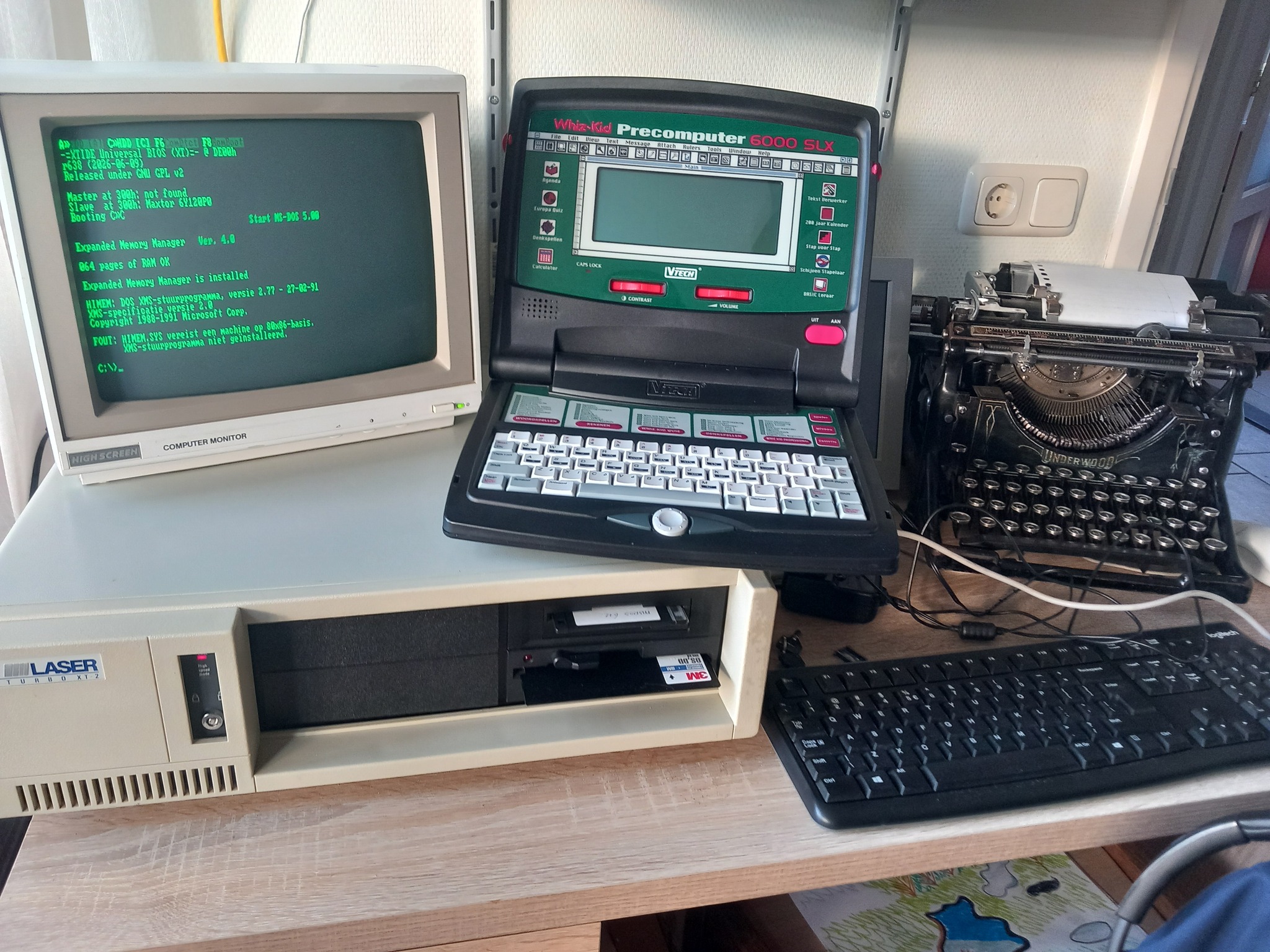 まこと WhizKid 6000 SLX with BASIC and Z80 processor discovered