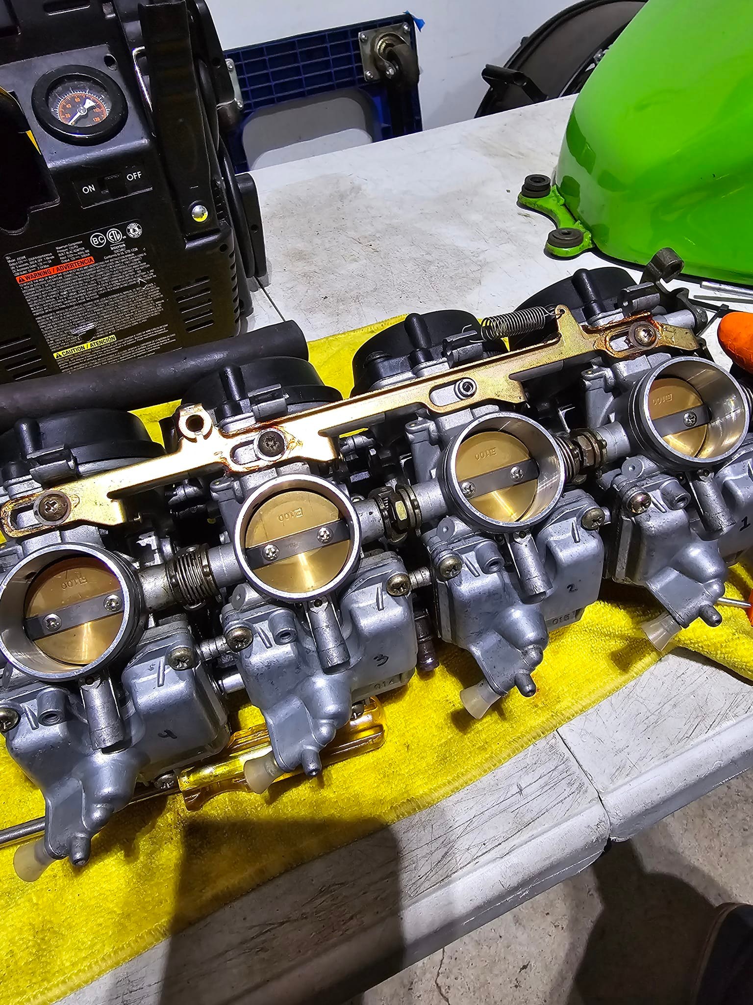 Restored 1999 Kawasaki ZX6R with 10k miles