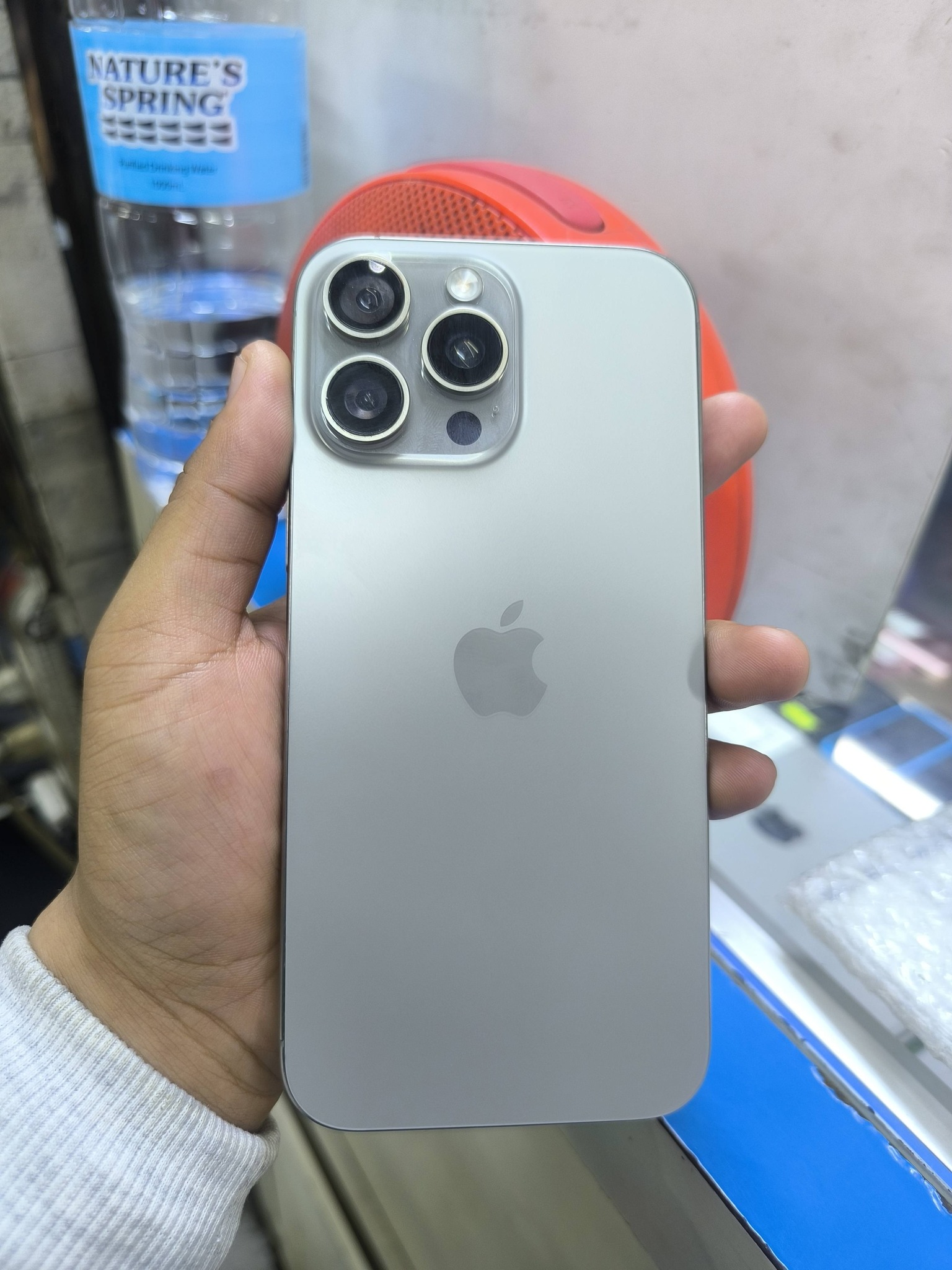 Iphone 16promax 256gb No Icloud