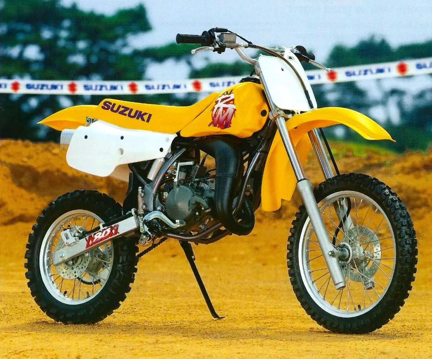 The Motocross - Suzuki's RM80 mini ripper for 1995 @suzukicycles