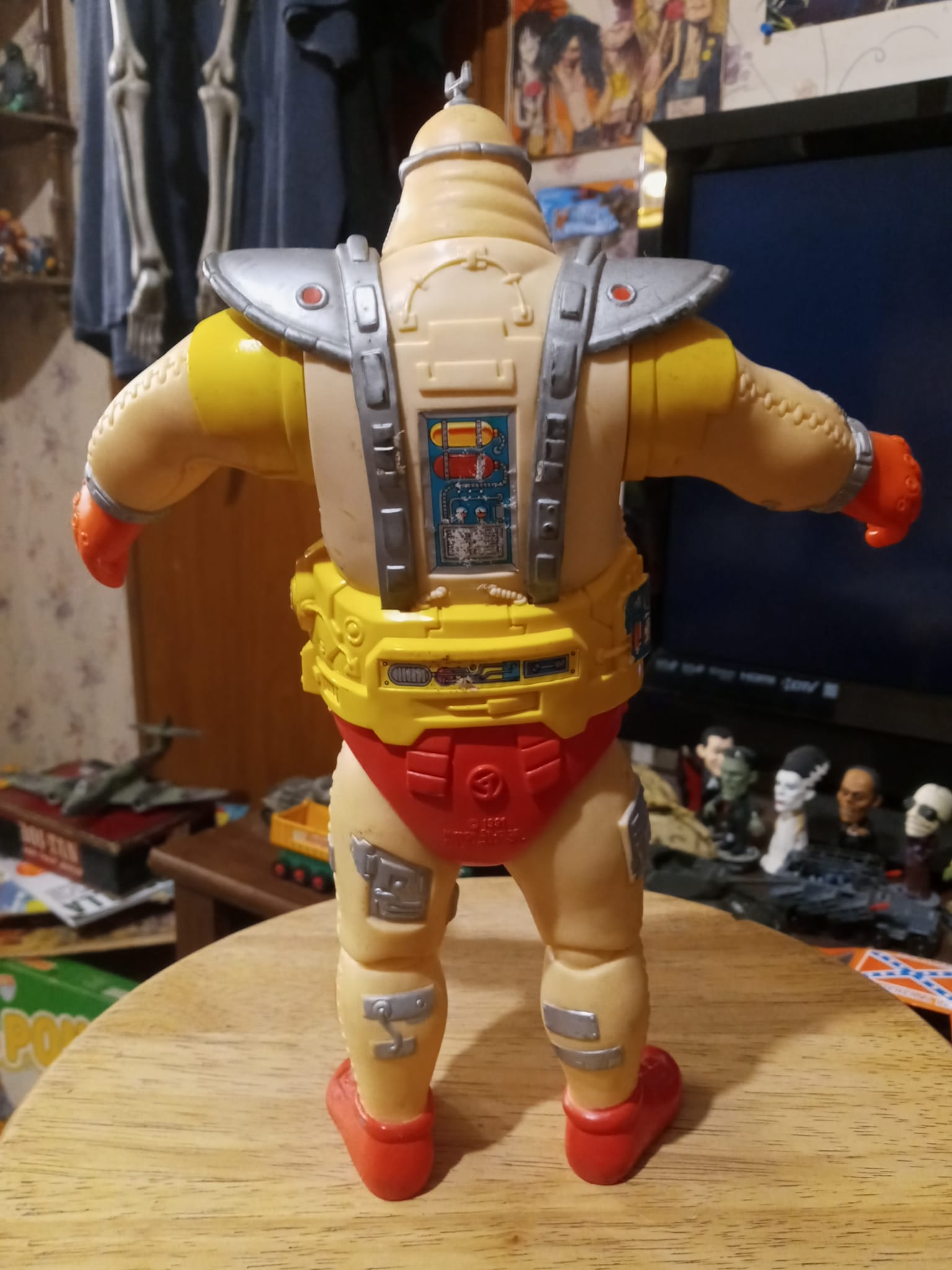 Vintage TMNT Krang 14 Back Unpunched MOC Action Figure. Released