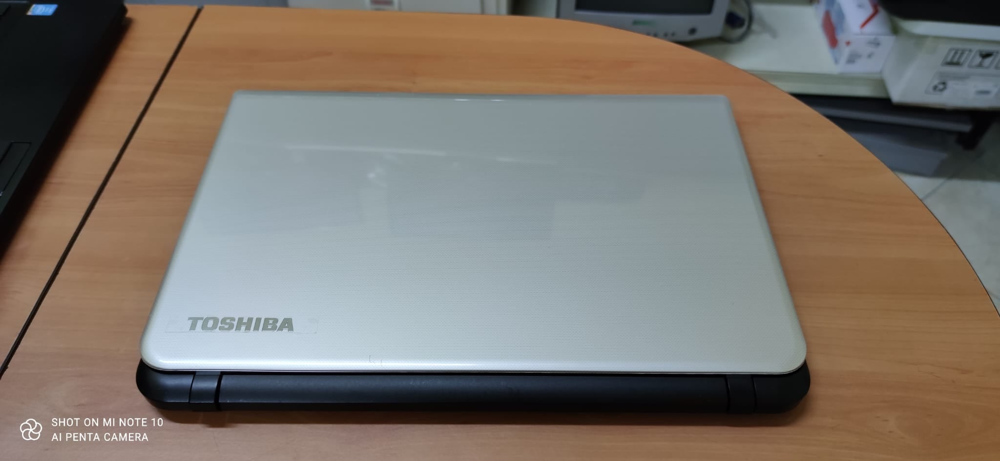 Cavo Ethernet crossover da 1,8 m per modelli Lowrance con