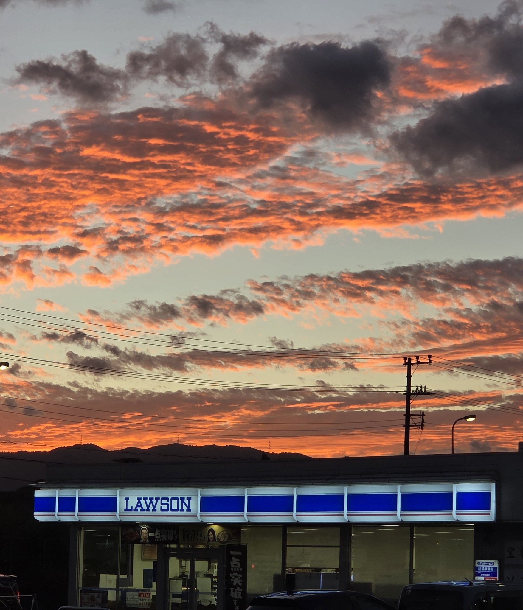 LAWSON琵琶湖大橋東詰店の夕焼け景色