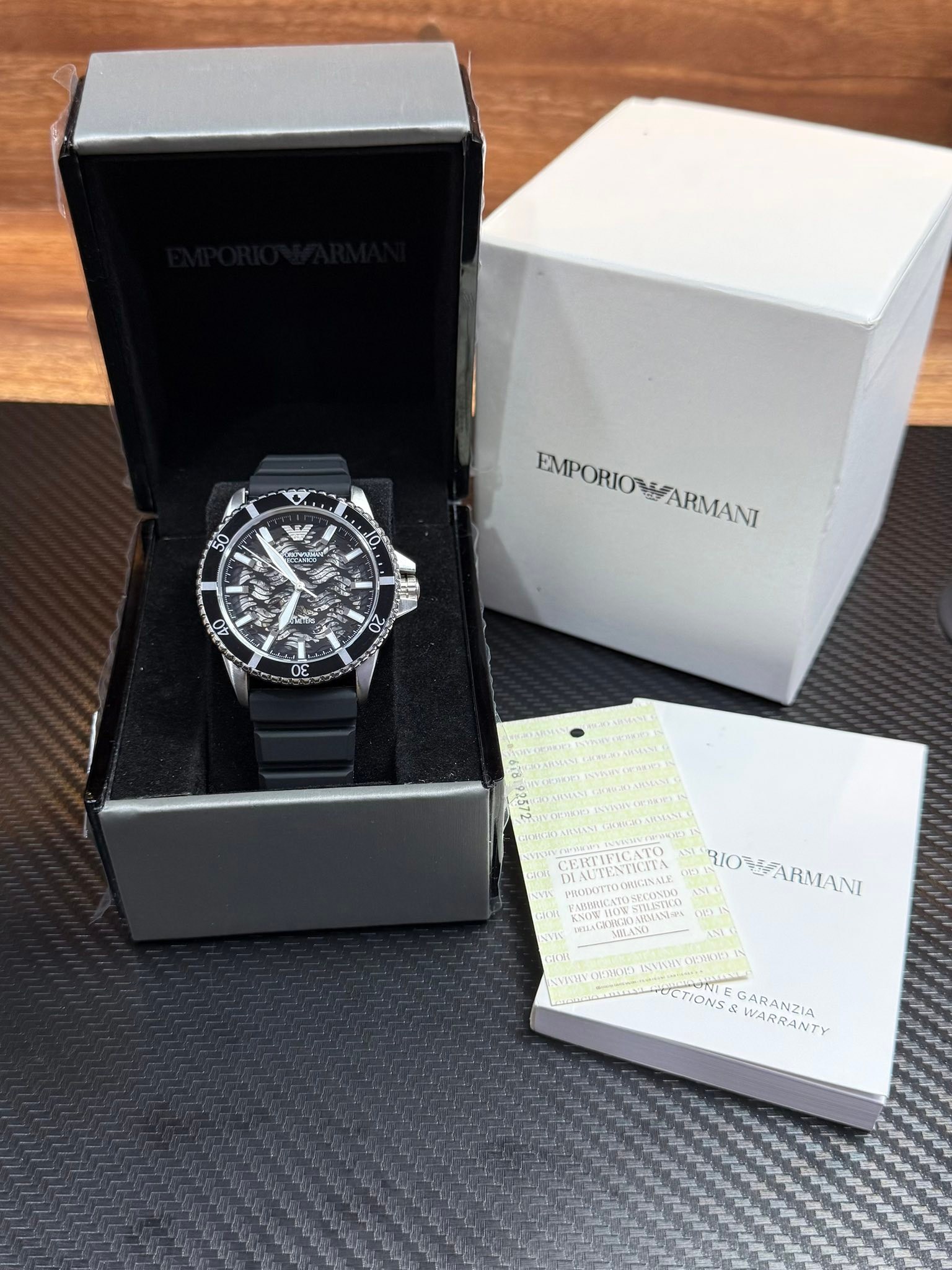 WG2917 เปิดประมูลนาฬิกา Emporio Armani Diver Meccanico รุ่น 