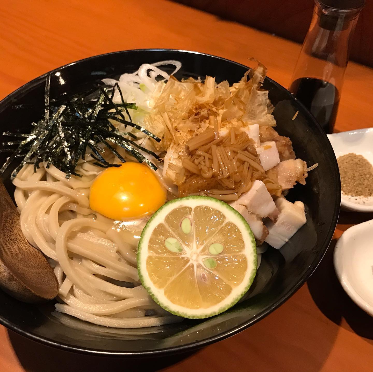 ロクスイラーメン 鹿粋拉麵 小鹿野町 鹿粋軒 ロクスイラーメンの 休日ラーメン 大変ご好評です Facebook