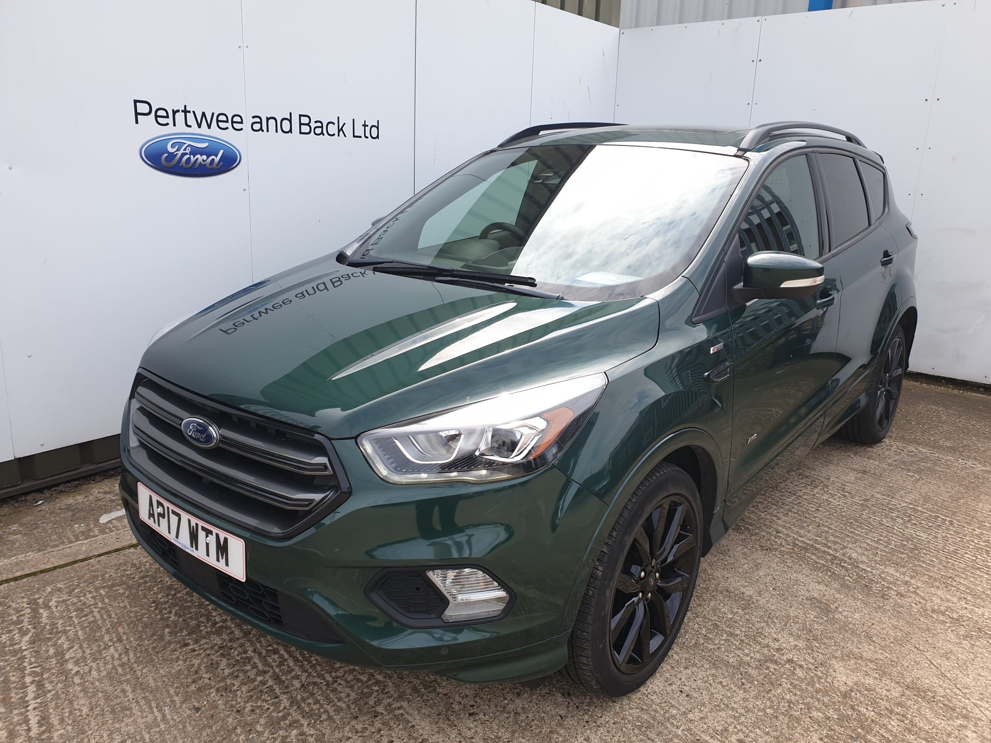 NEW... Pertwee and Back Ford Main Dealers Great Yarmouth Facebook