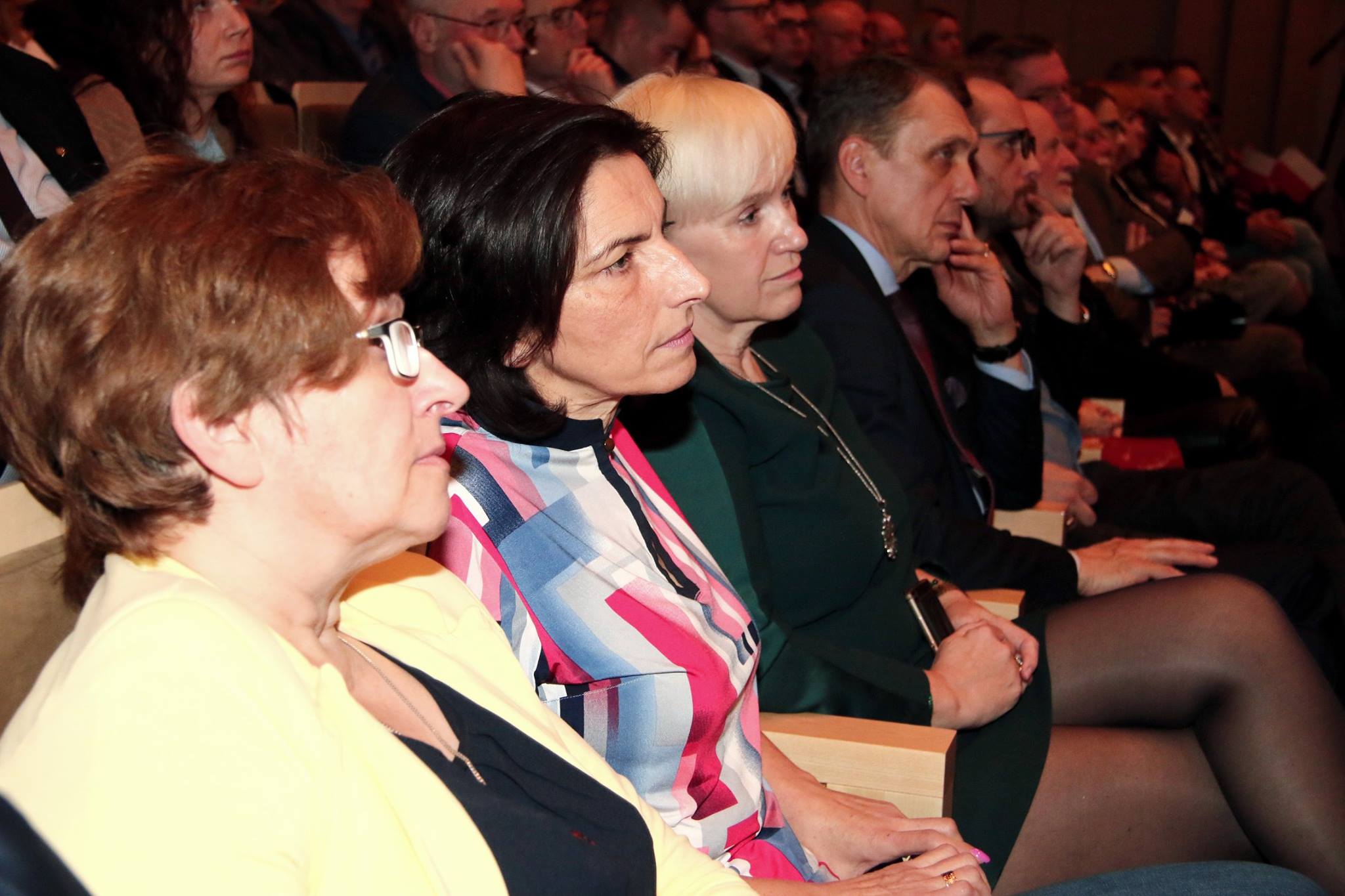 agata-binkowska-obiektywna-ocena-prof-andrzeja-zolla-o-facebook