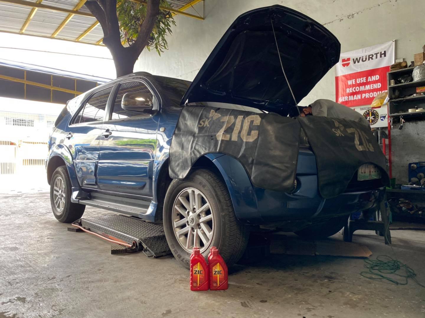 ️ Venom Garage 📍32 Hon... - VENOM Performance Lubes & Parts