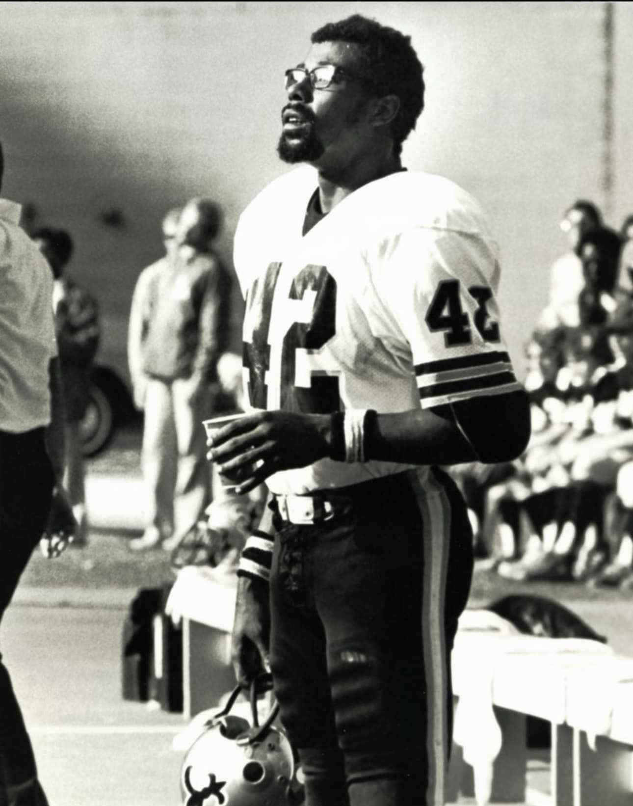 1983-1-17 Sports Illustrated - San Diego Chargers Running Back
