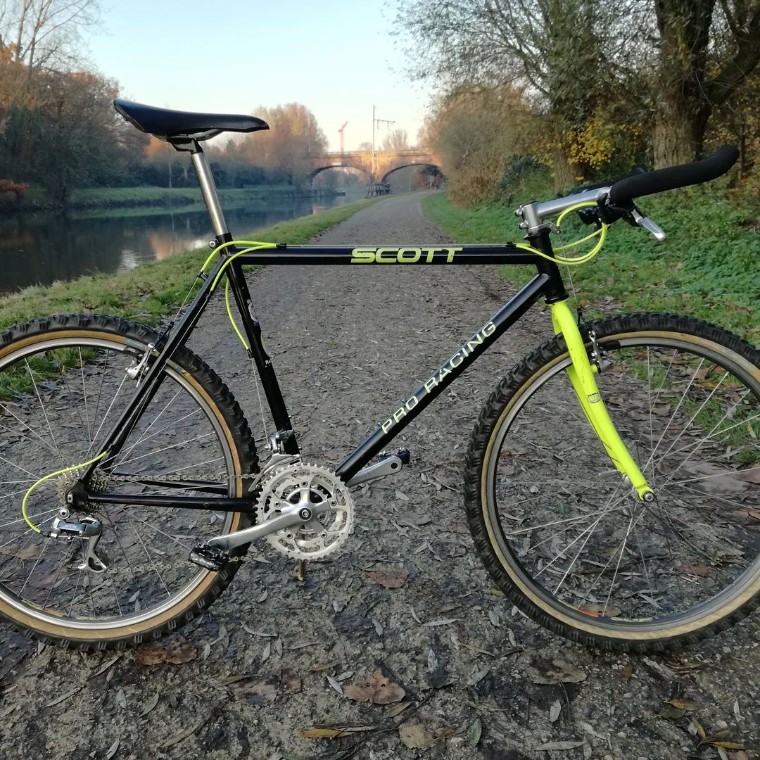 My old school Scott Comp Racing 1994.