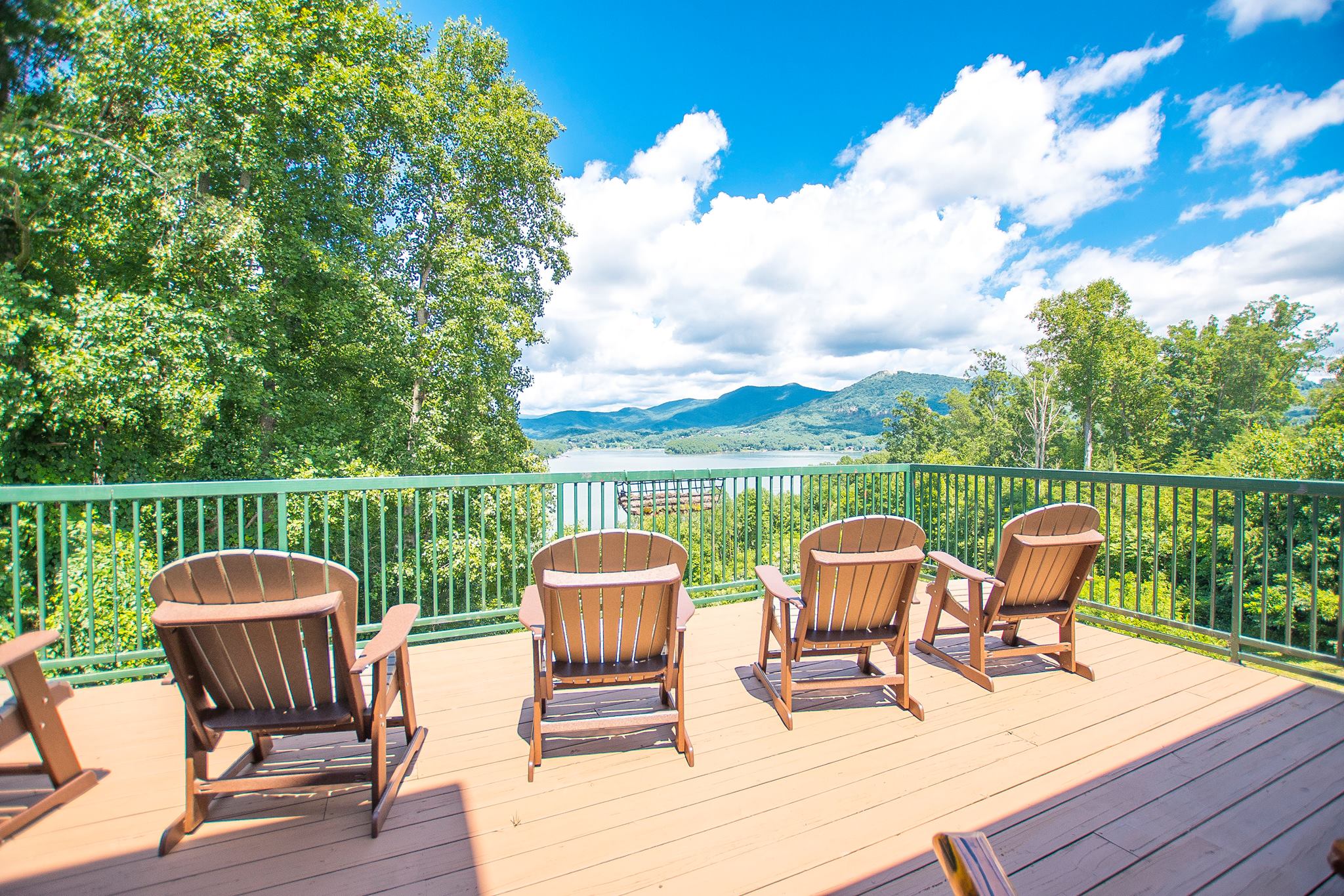 The Ridges Resort on... - The Ridges Resort on Lake Chatuge