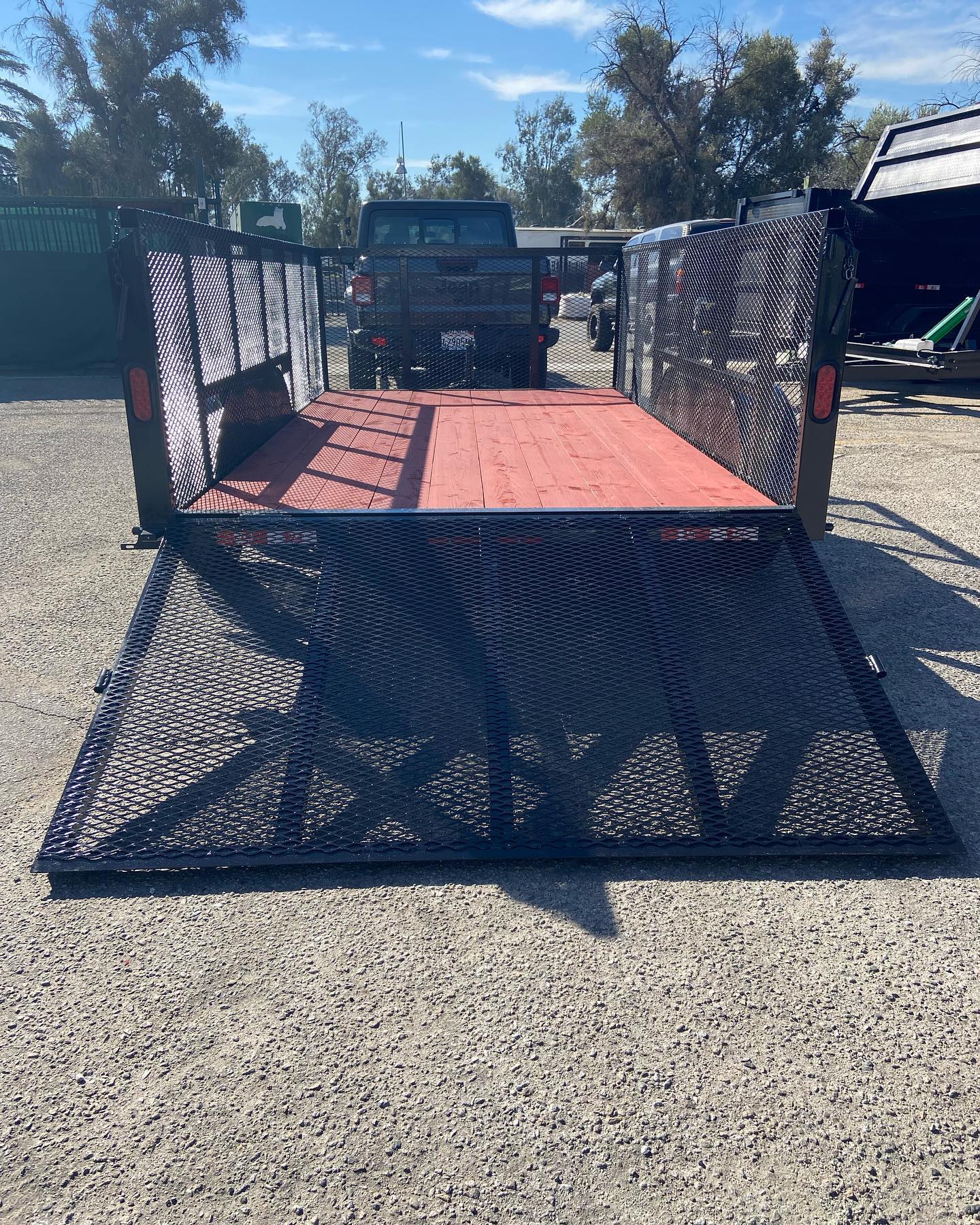 Inland Empire Trailers Main | Bloomington CA