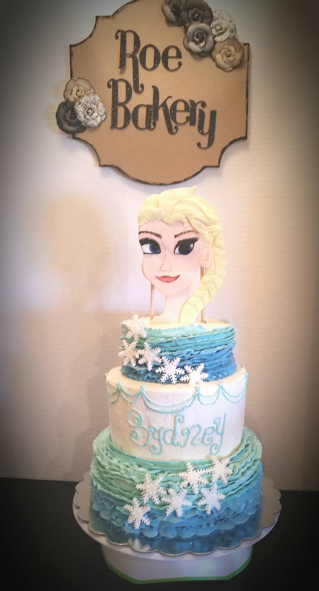 Roe Bakery - Happy Birthday Sydney! Red velvet cake and... | Facebook