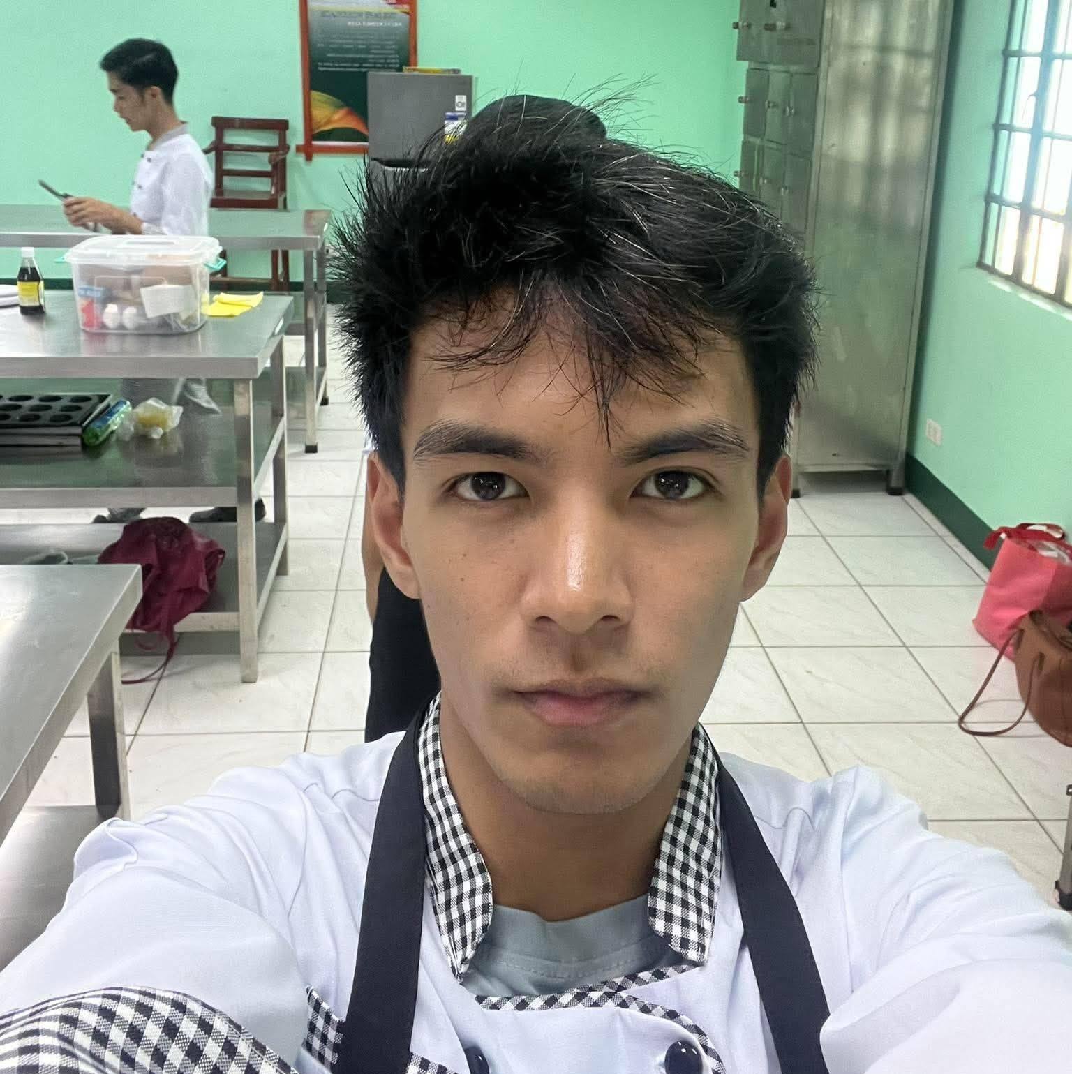 Kik 🍰 | Brayan Ico Delos Santos