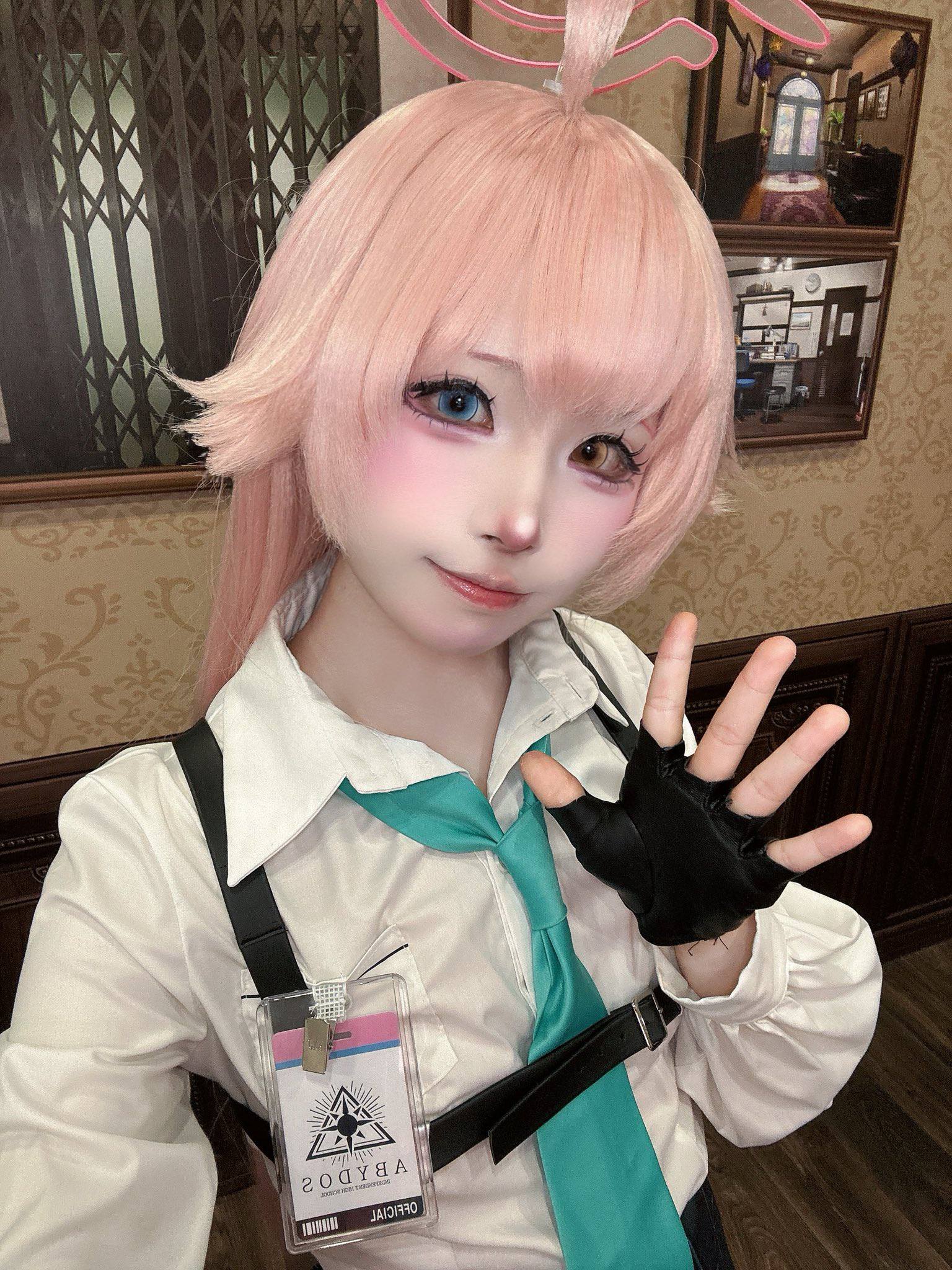 Official Cosplayer Blue Archive di AnimeExpo 2026 Day 1 Hoshino