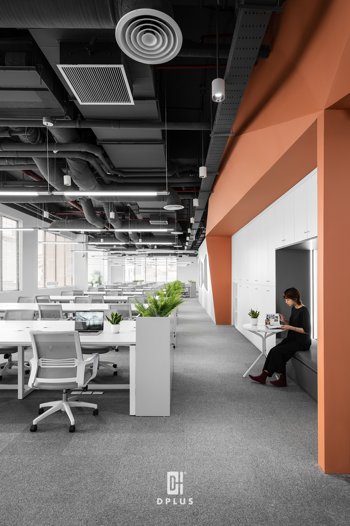DPLUS Vietnam - THE OFFICE TOUR - HIGHCOMMERCE (Vietnamese...