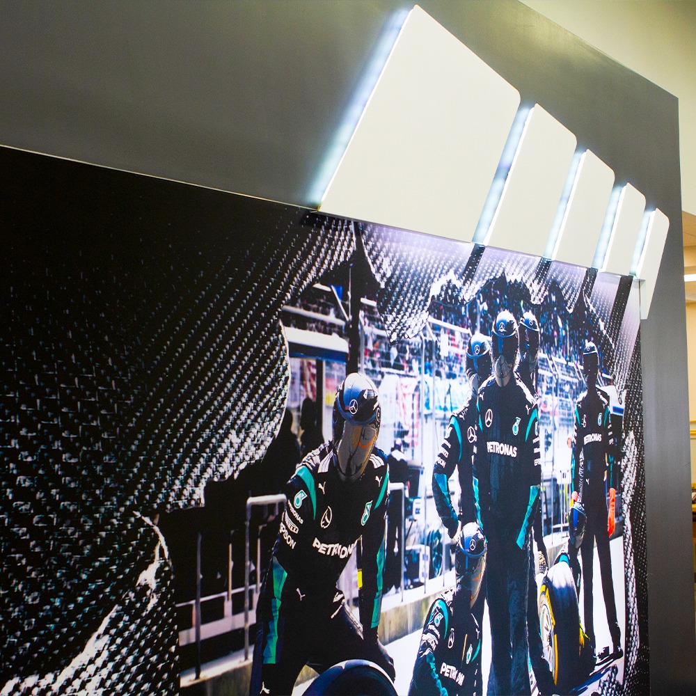 Bright concepts are coming your way.... - Super Color Digital