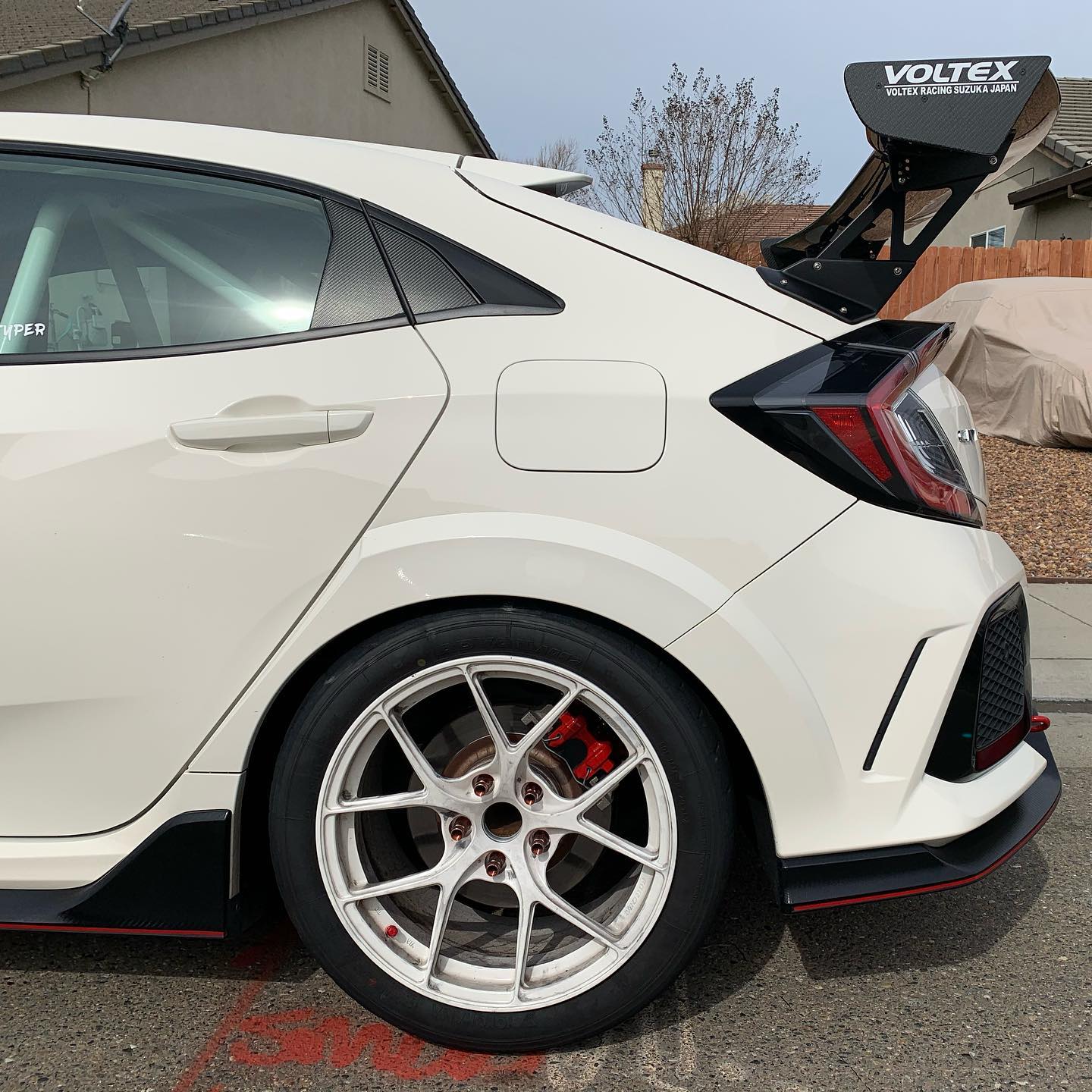 Sakura the Type R - @voltexracing Install Please pardon the brake dust ...